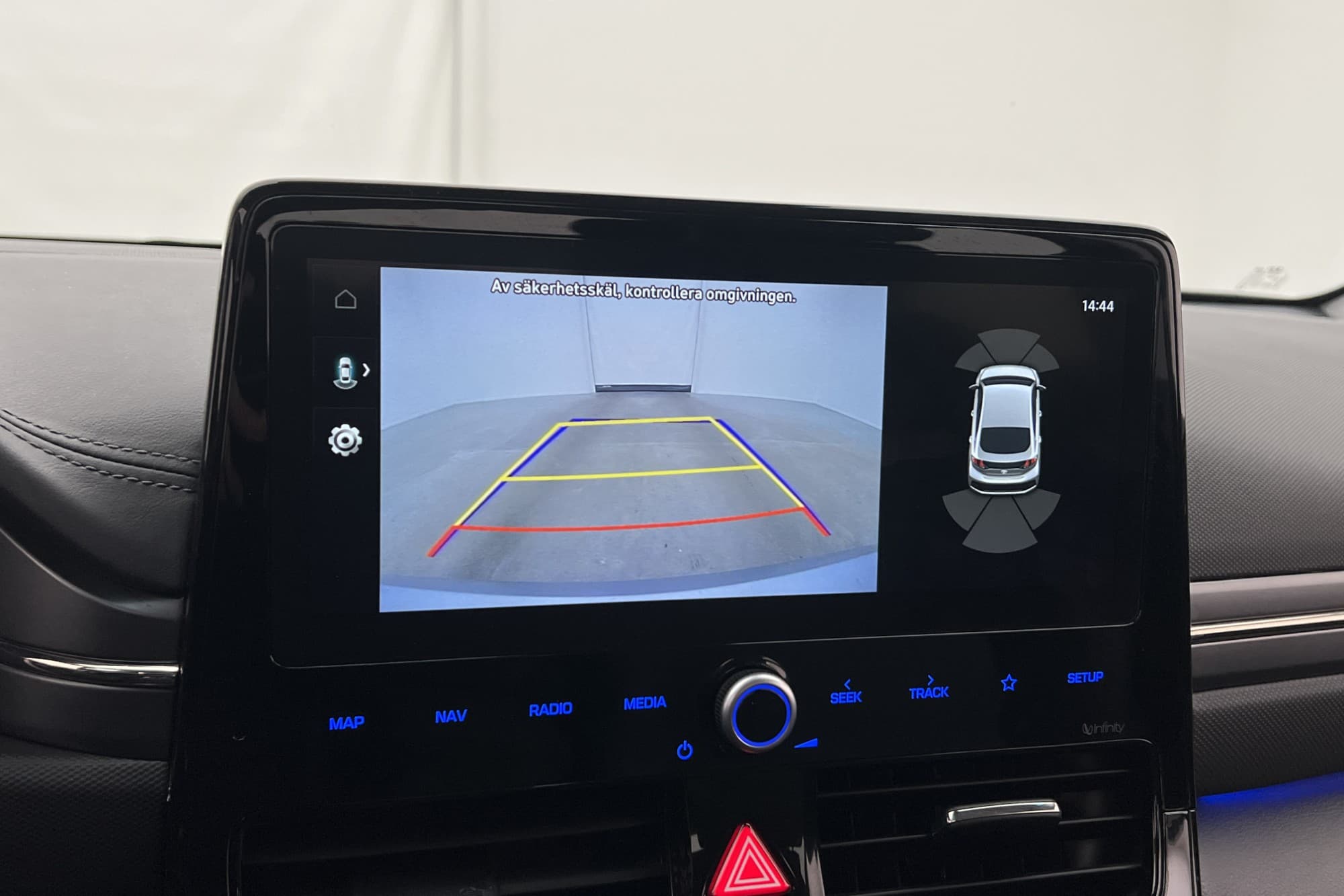 Hyundai Ioniq Plug-in 164hk Premium Plus Skinn Kamera