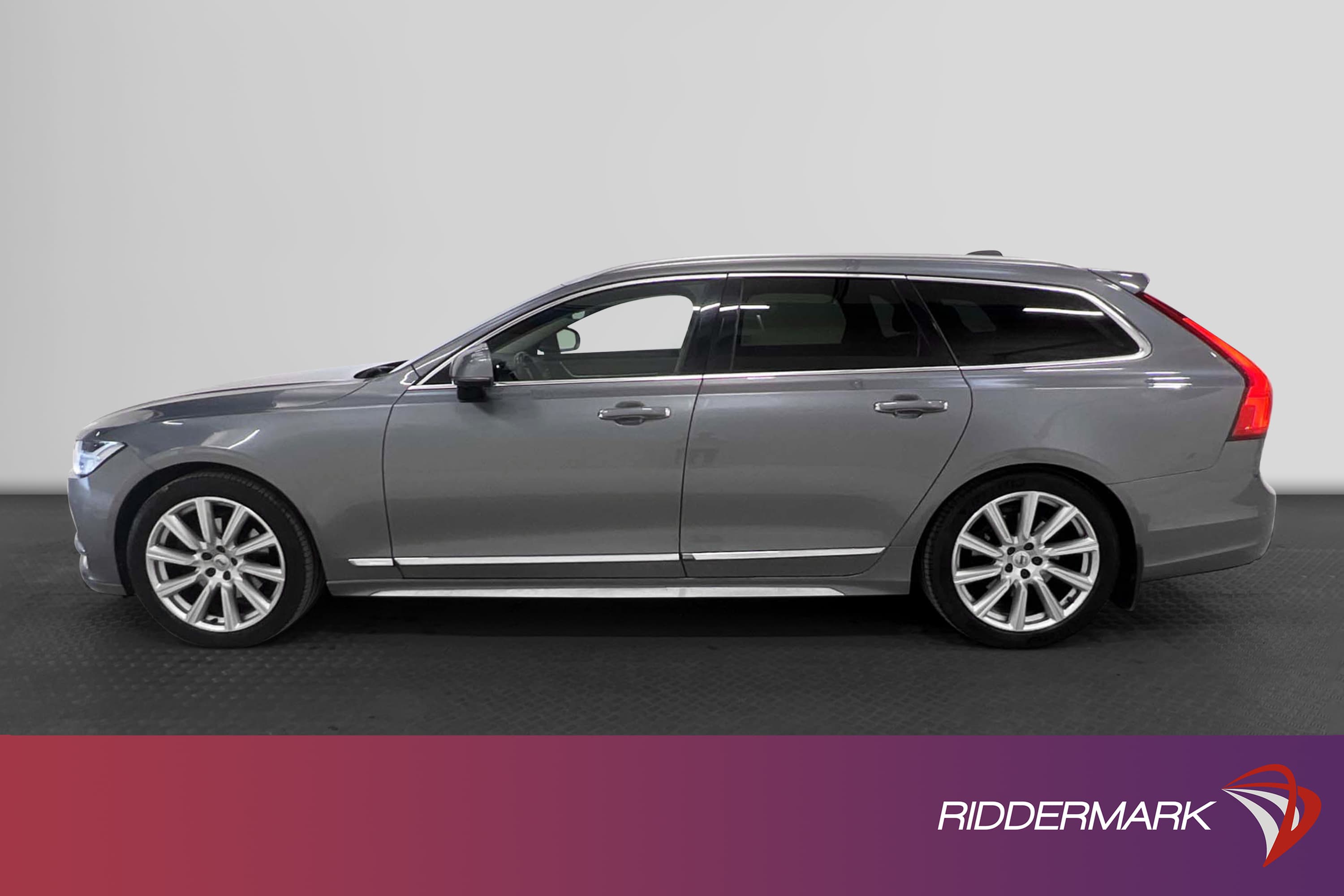 Volvo V90 D5 AWD 235hk