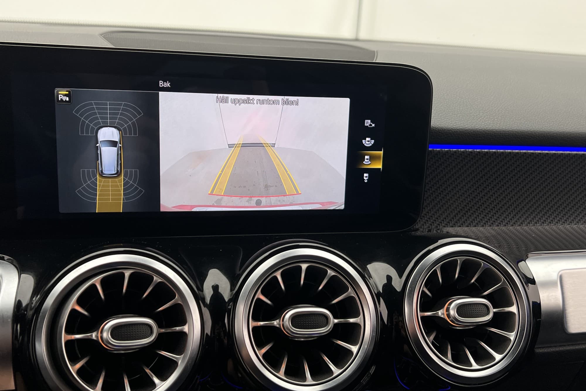 Mercedes-Benz GLB 200 d 4M AMG 7-sits Wide GPS B-Kamera Drag