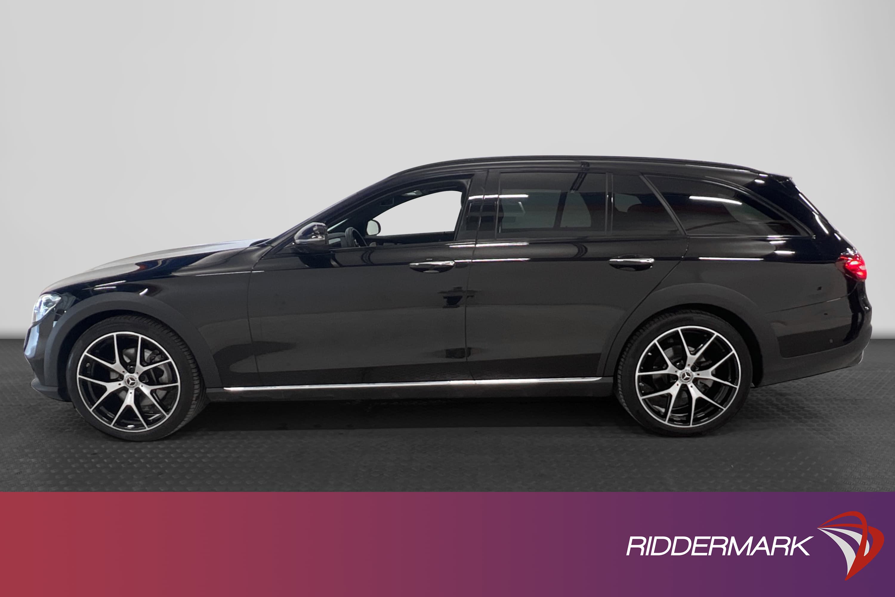 Mercedes-Benz E 220 All-T 200hk 4M