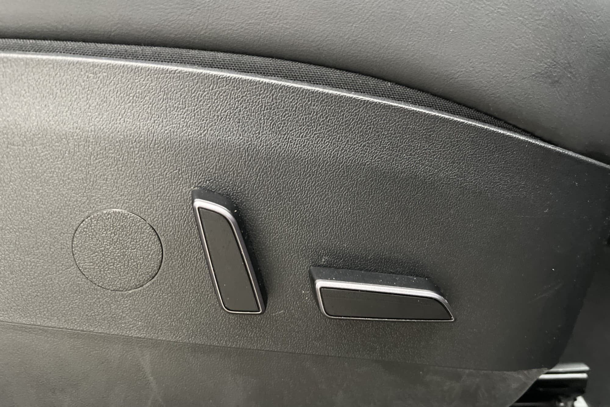 Tesla Model Y Standard Range Autopilot Dragkrok Sv.Såld MOMS