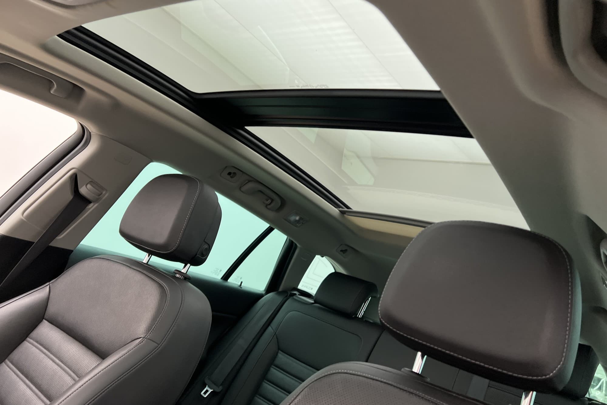 Opel Insignia Country Tourer 4x4 Pano Skinn Drag En-Brukare