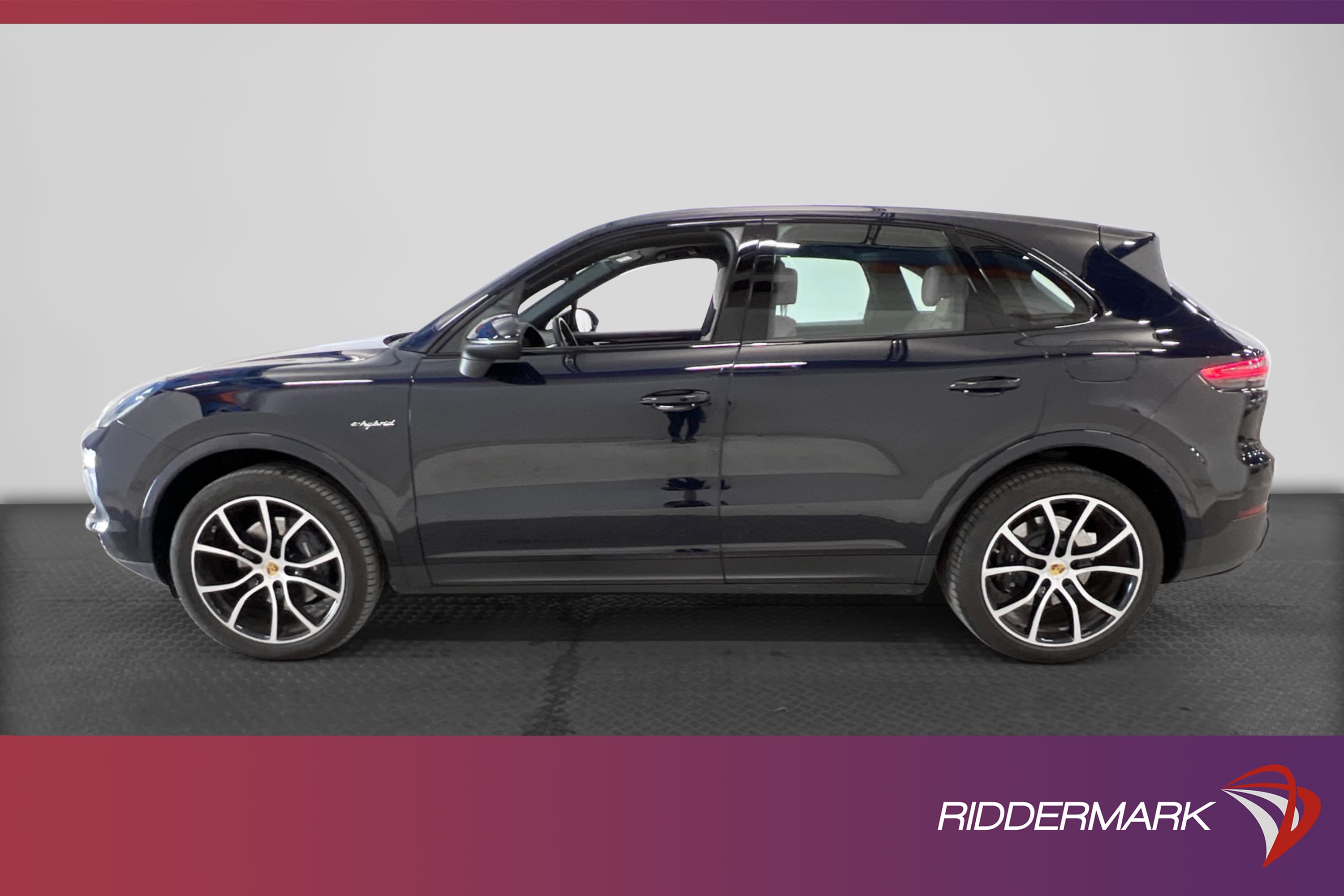 Porsche Cayenne E-Hybrid 462hk Pano BOSE Rattvärme 