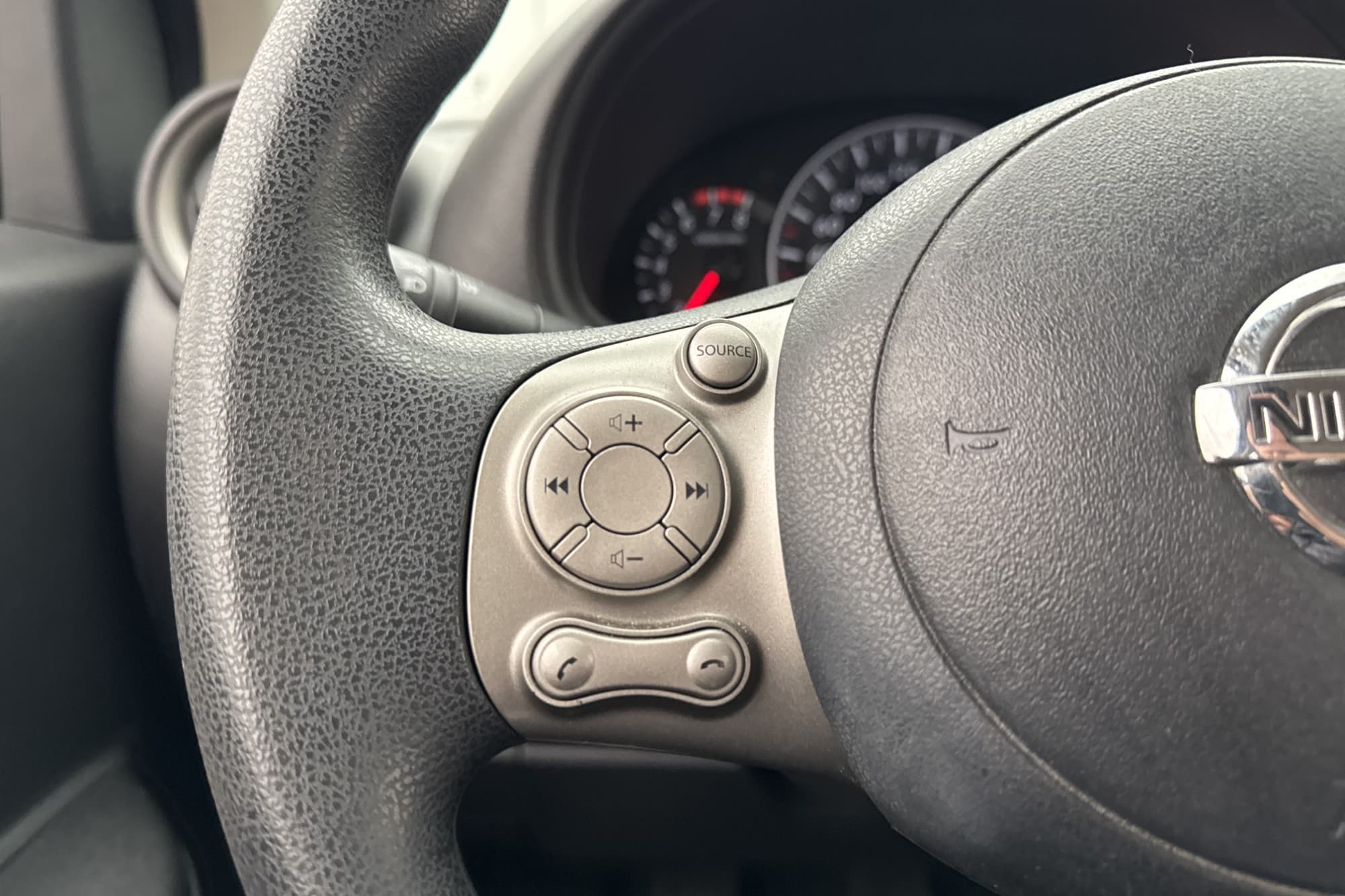 Nissan Micra 5-dörrar 1.2 80hk En-Brukare Bluetooth 0,5l/mil