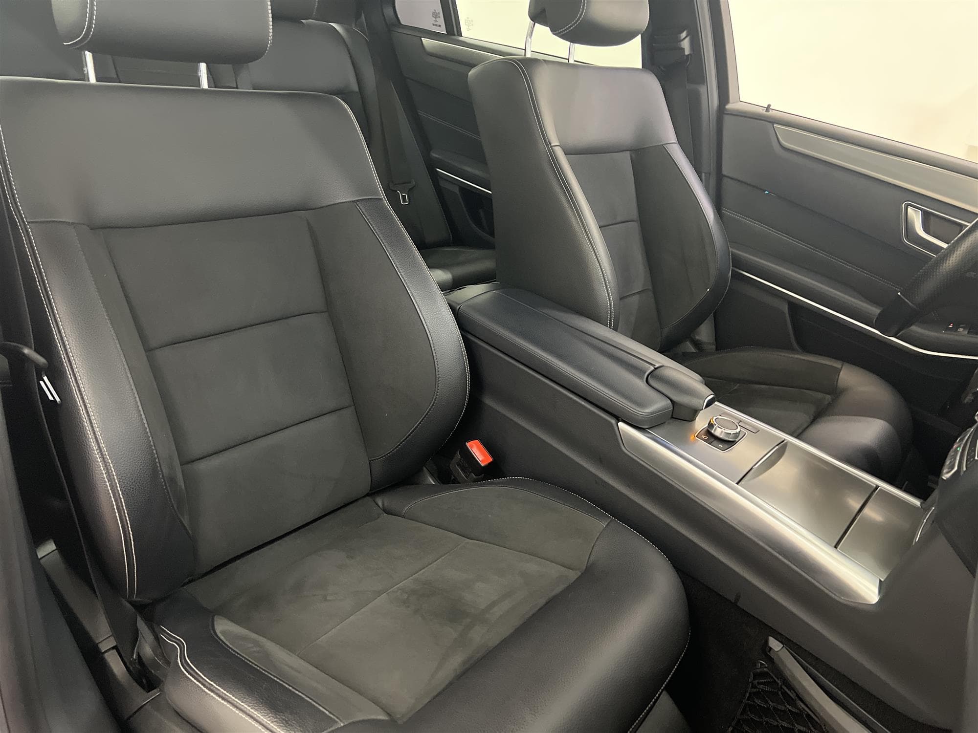 Mercedes-Benz E 220 4M 170hk AMG Harman/Kardon B-Kamera