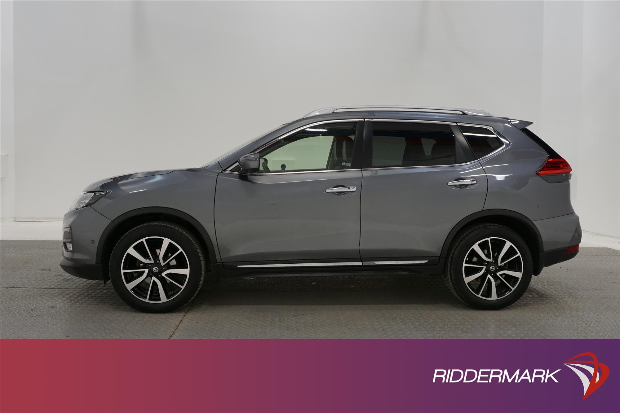 Nissan X-Trail 1.6 130hk Tekna BOSE  Navi Skinn 0,53L/mil
