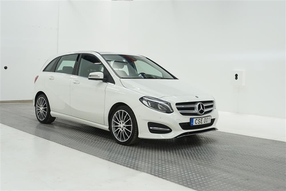 Mercedes-Benz B 180  122hk B-Kam P-Sens Drag M-Värm exteriör