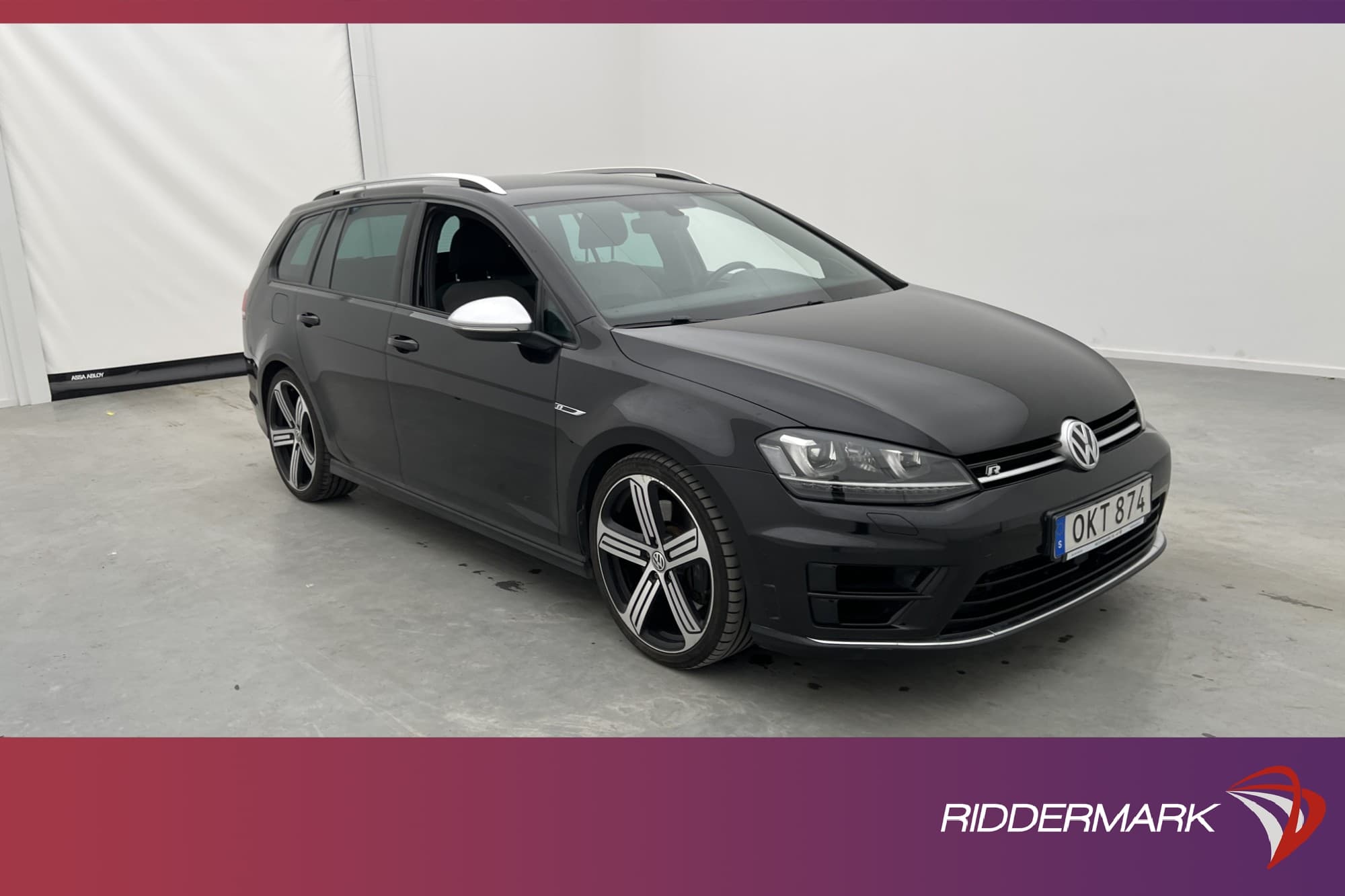 Volkswagen Golf Sportscombi R 4M 300hk