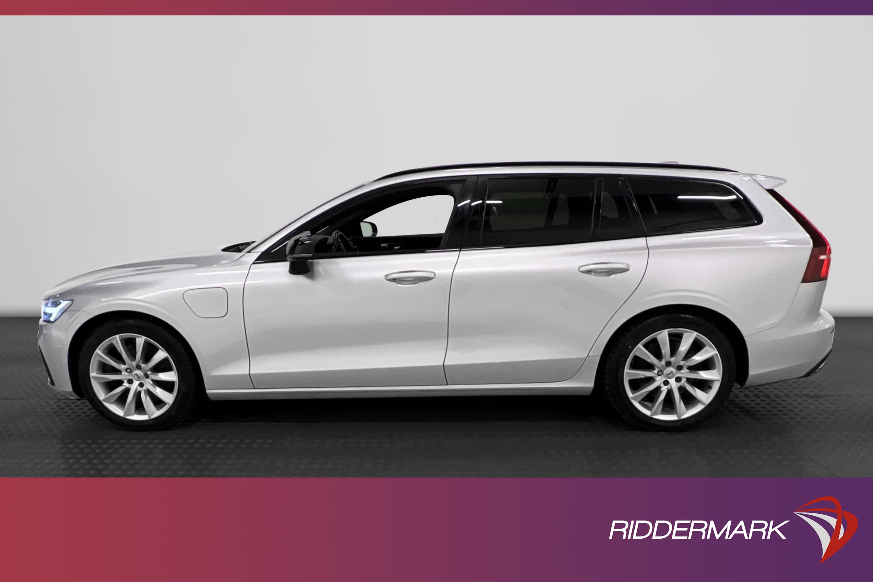 Volvo V60 T8 AWD TwEn 392hk