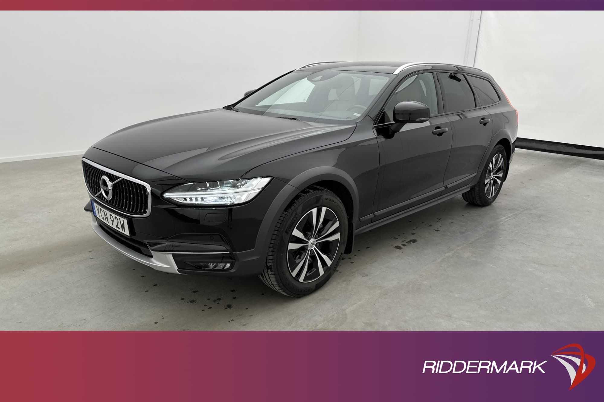Volvo V90 Cross Country D4 AWD