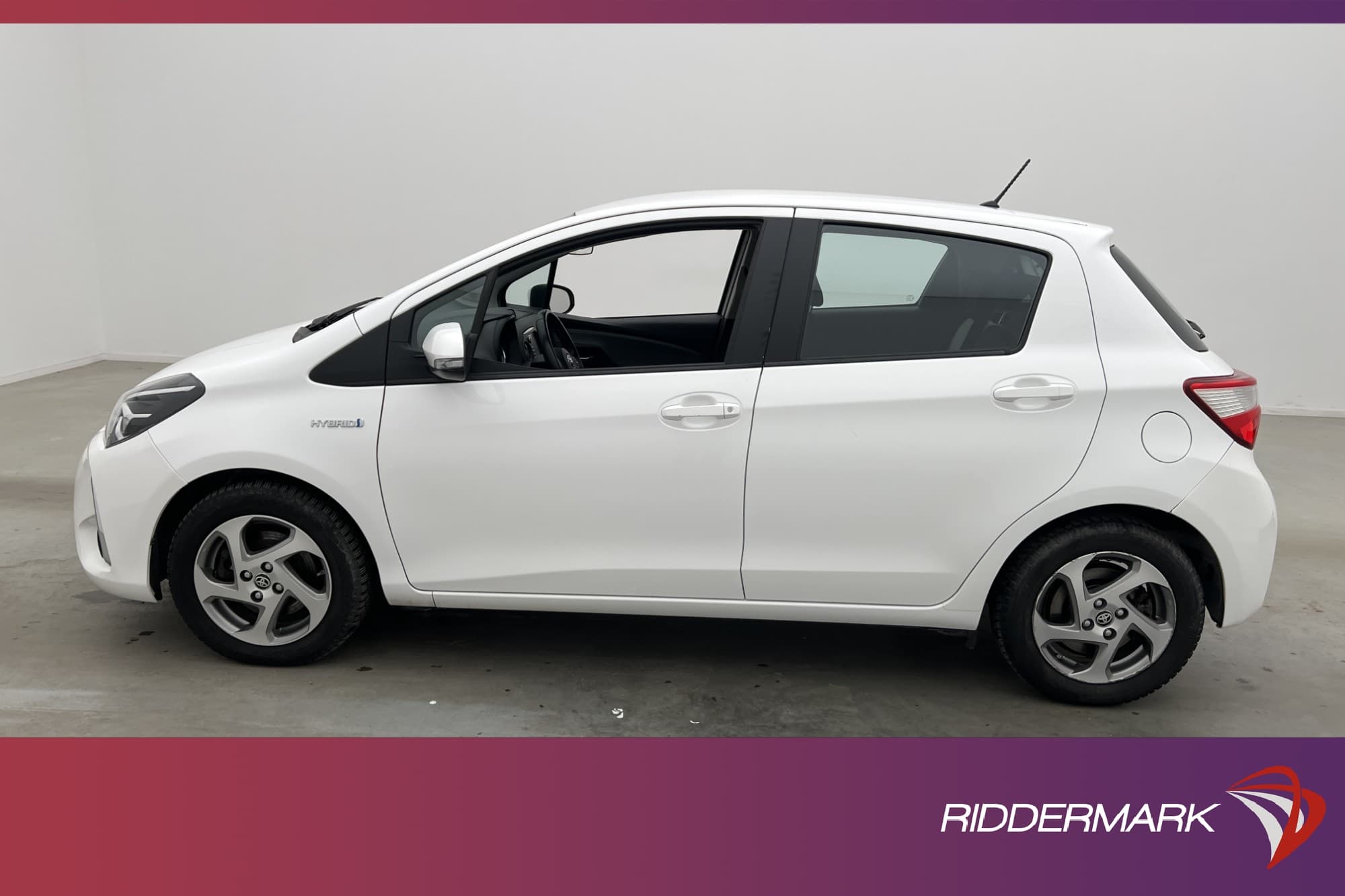 Toyota Yaris Hybrid e-CVT 101hk