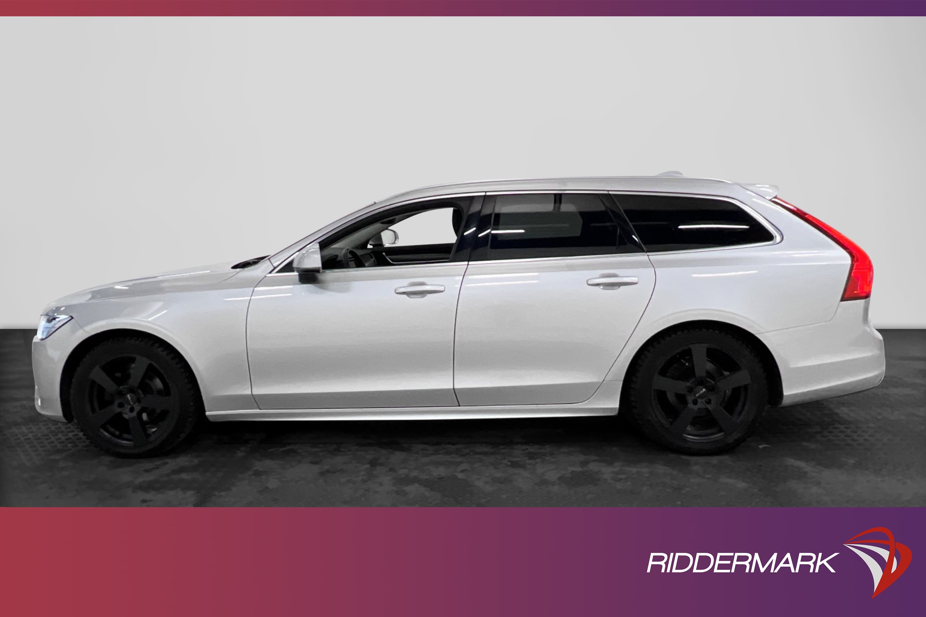 Volvo V90 D4 AWD
