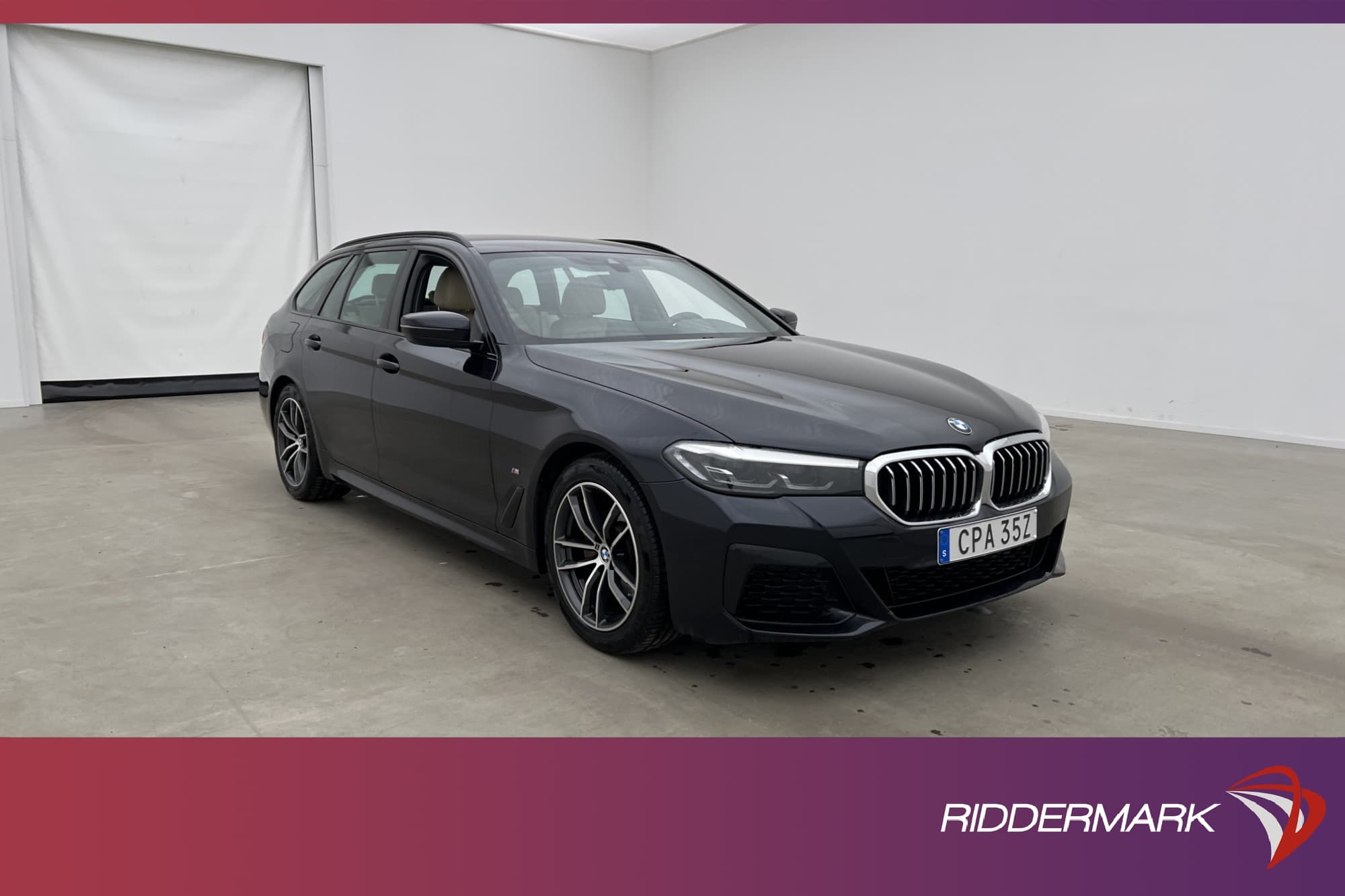BMW 520 d xDrive Touring M Sport Cockpit Navi Kamera Drag