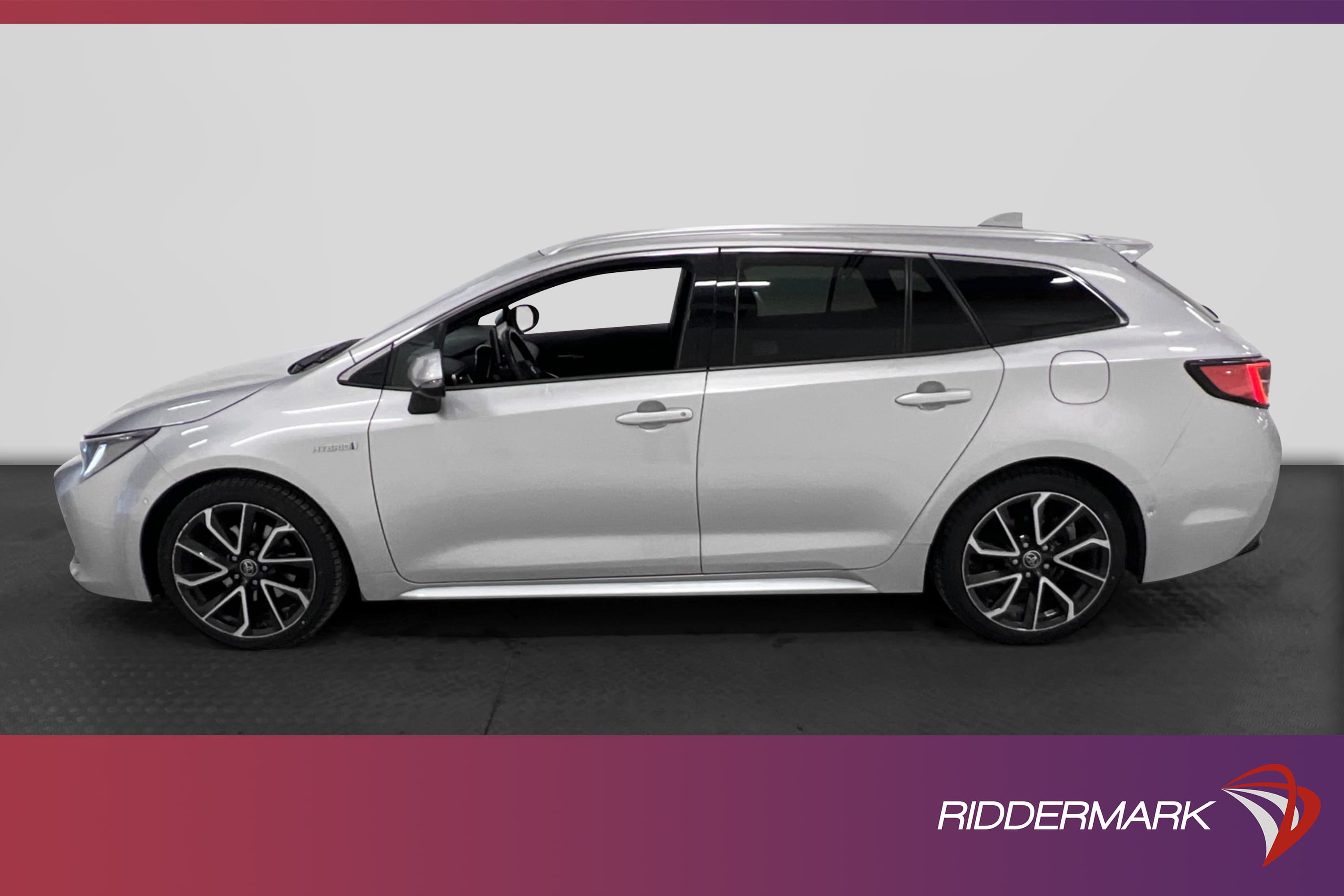 Toyota Corolla TS Hybrid e-CVT 184hk