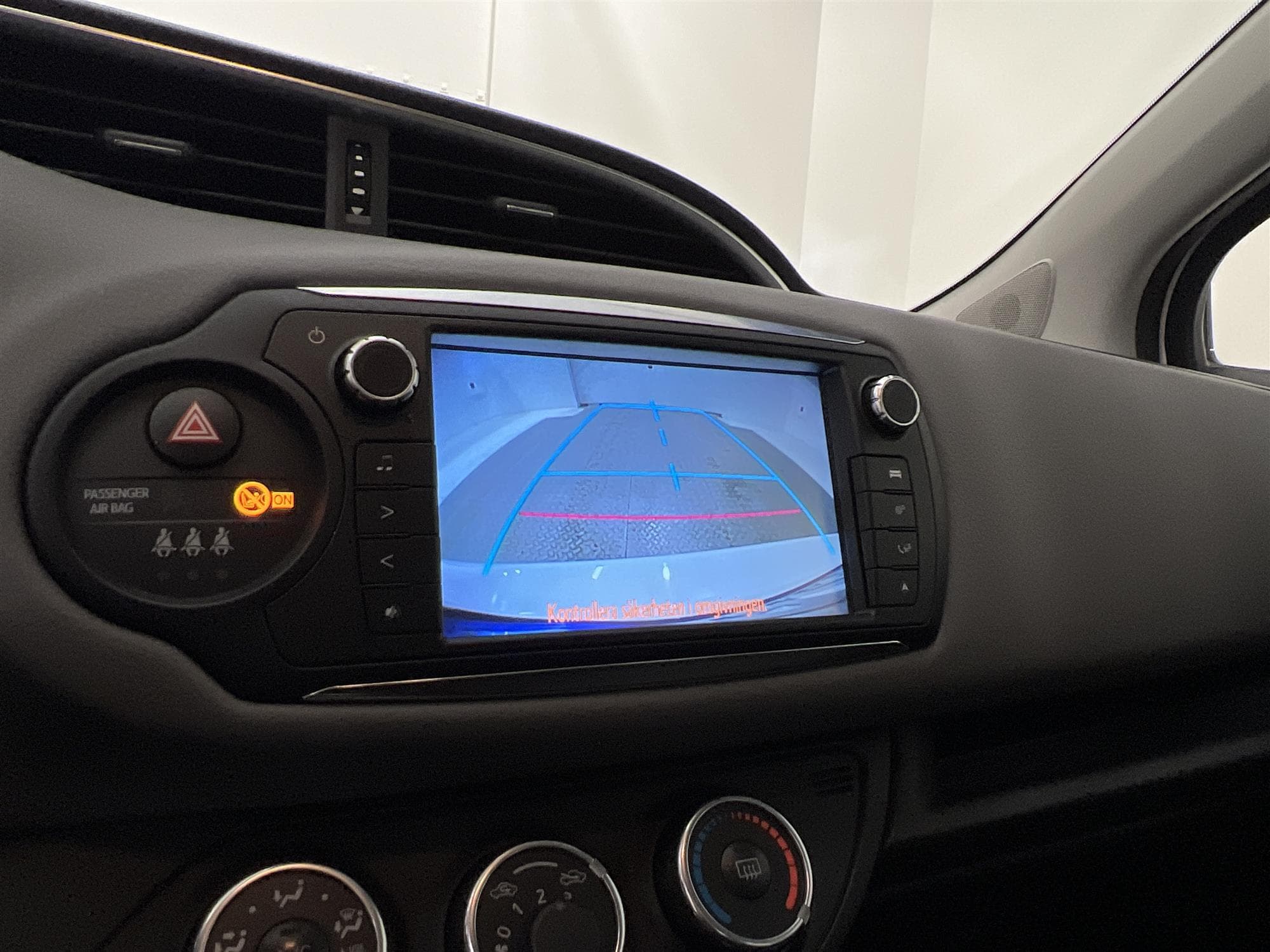 Toyota Yaris  1.33 Dual VVT-i 99hk 2 Brukare B-Kam Låg Skatt