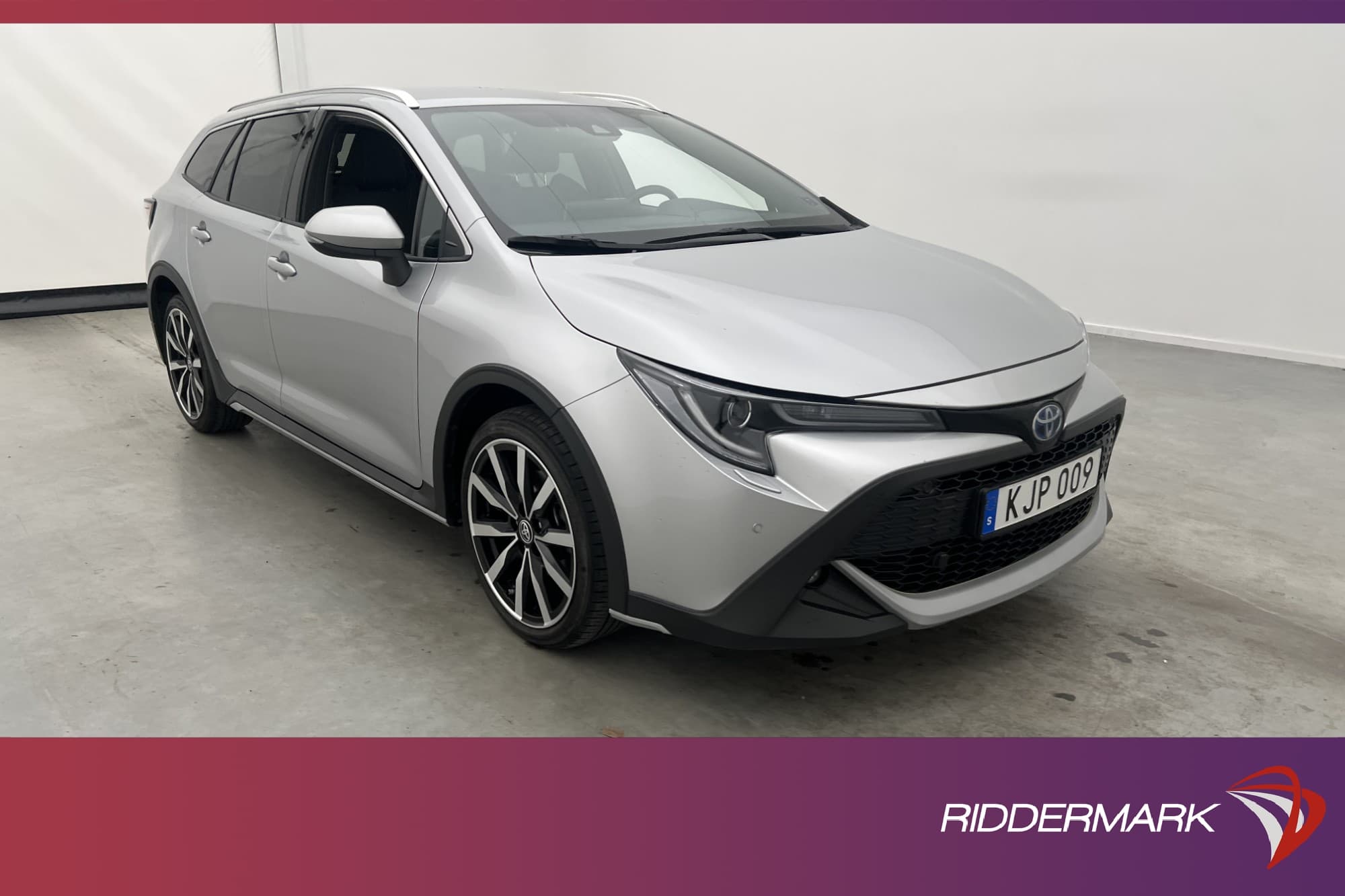Toyota Corolla TREK Hybrid 184hk