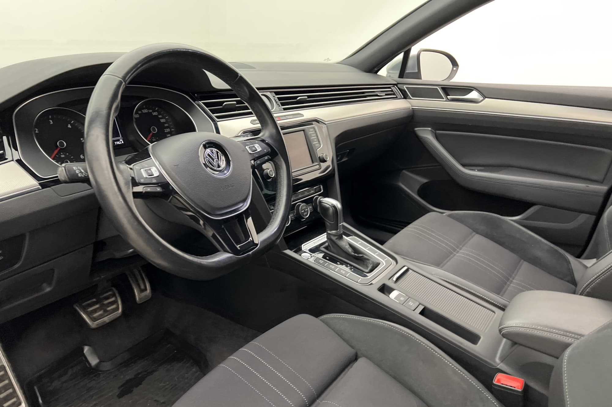 Volkswagen Passat Alltrack 2.0 TDI 4M 190hk CarPlay Dragkrok