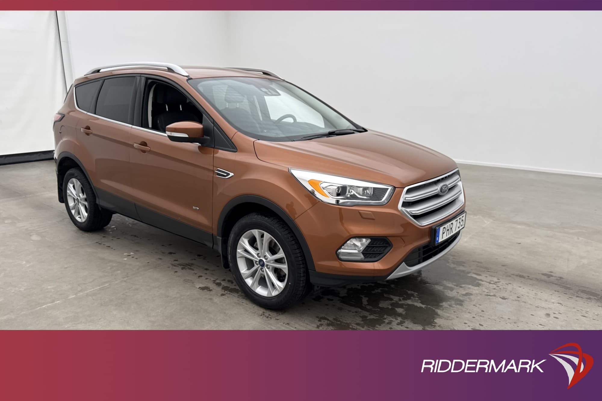 Ford Kuga 2.0 TDCi 150hk AWD Titanium B-Kamera Drag CarPlay