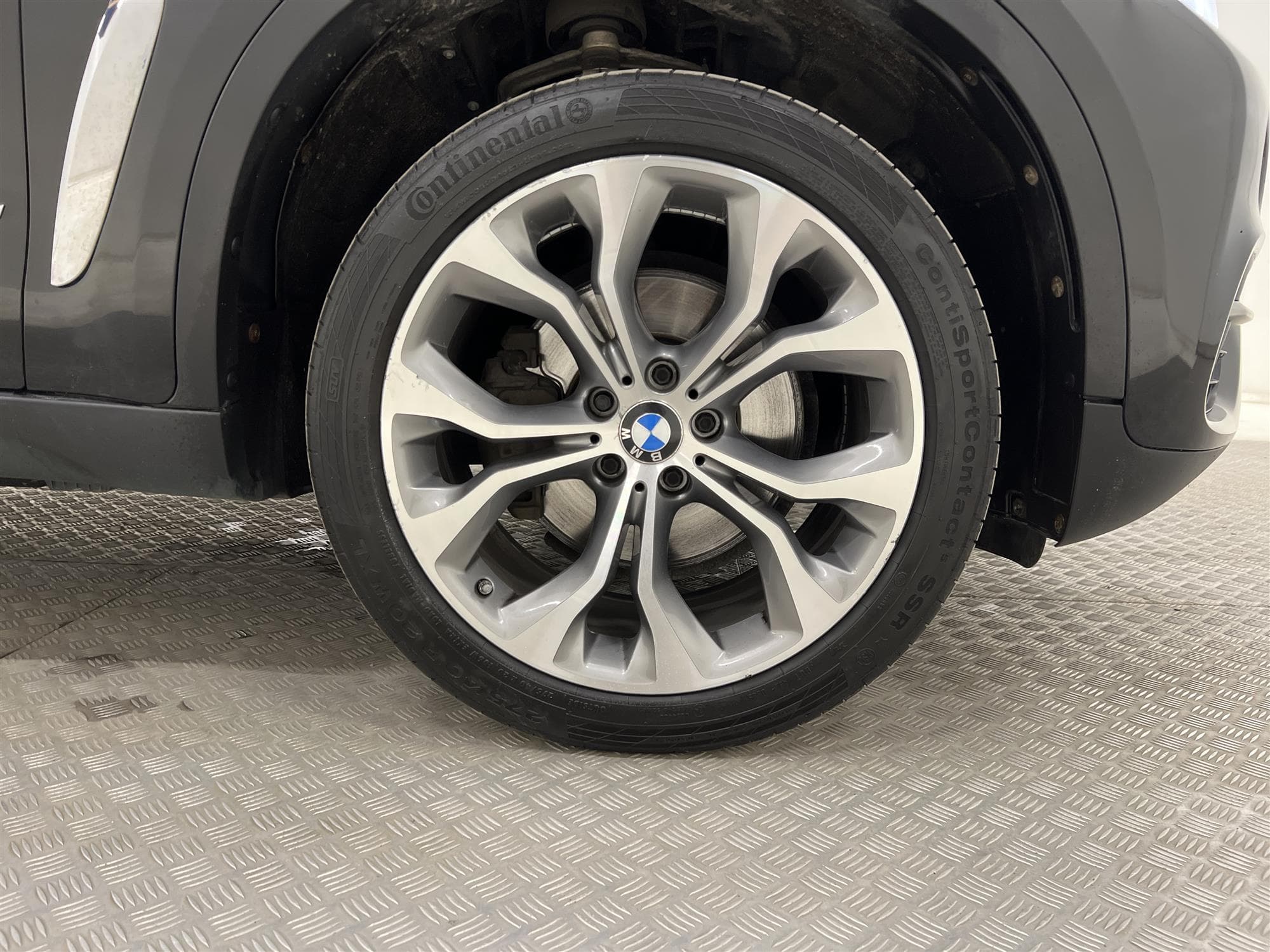 BMW X6 xDrive40d 313hk Taklucka Navi H/K Dragkrok HUD D-Värm