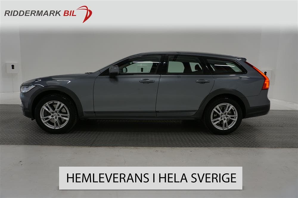 Volvo V90 Cross Country D4