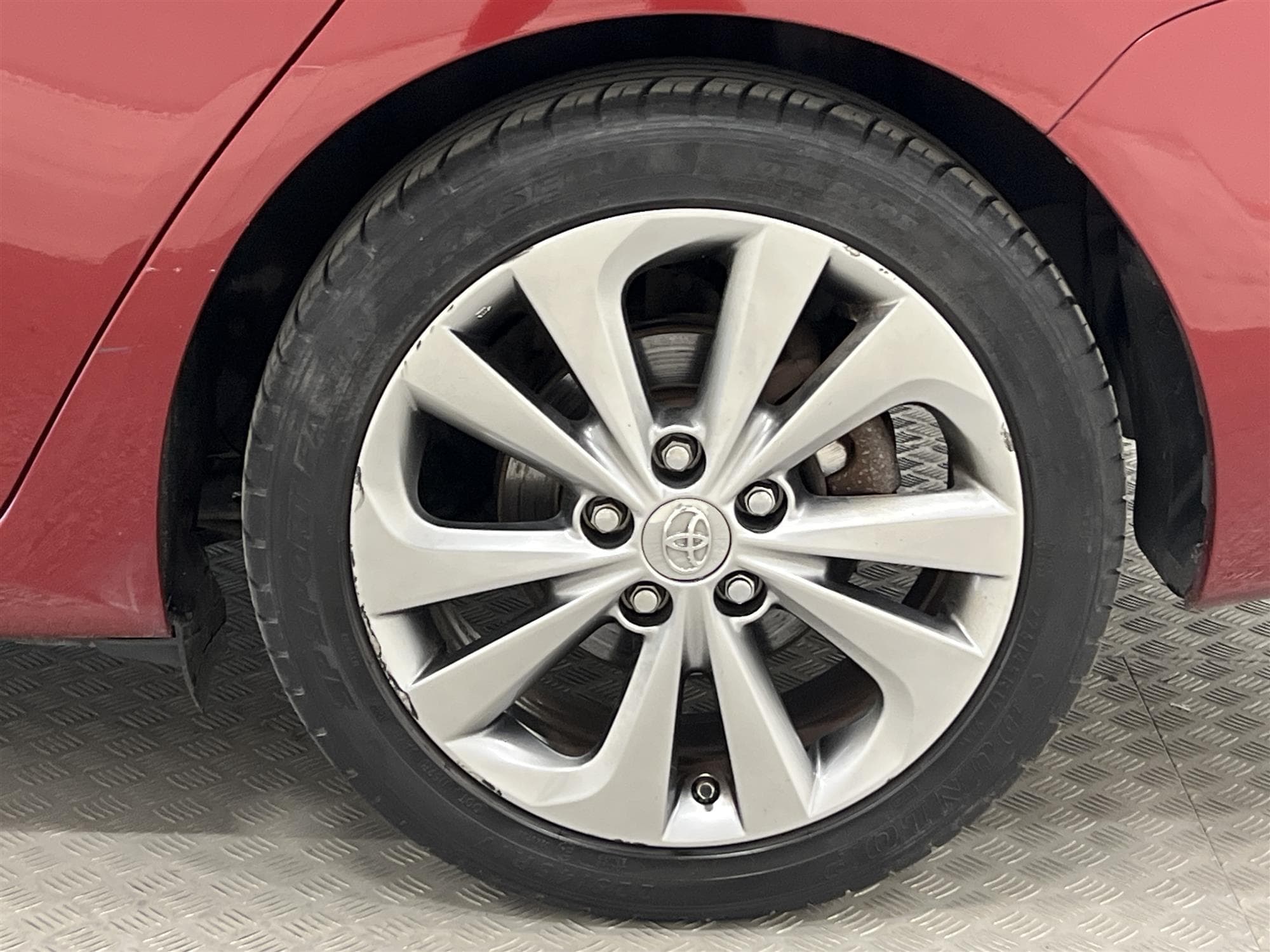 Toyota Auris TS Hybrid e-CVT 136hk 2 Brukare M&K-Värm B-Kam
