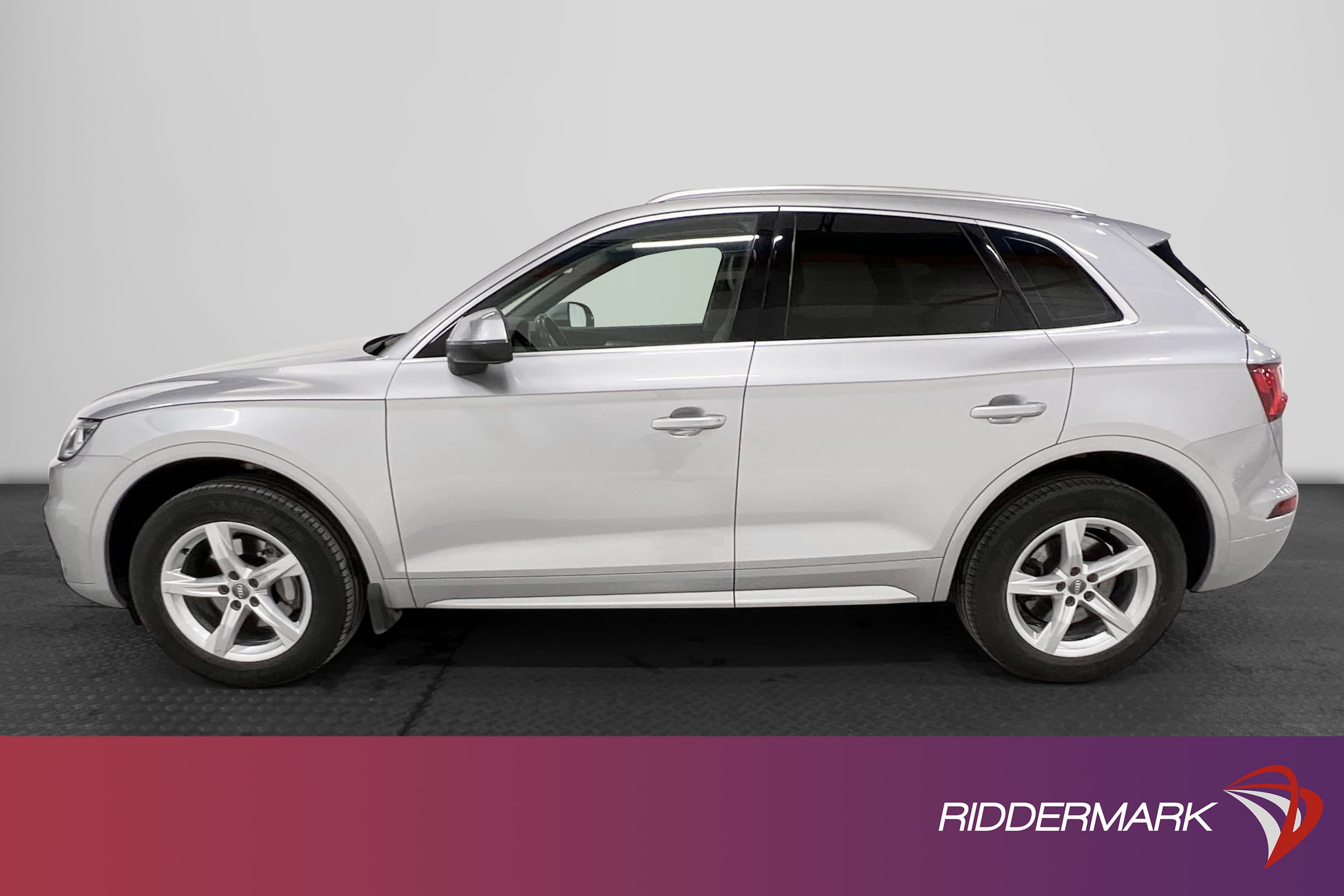 Audi Q5 2.0 TDI Quattro 190hk Cockpit Värmare Skinn Drag Nav