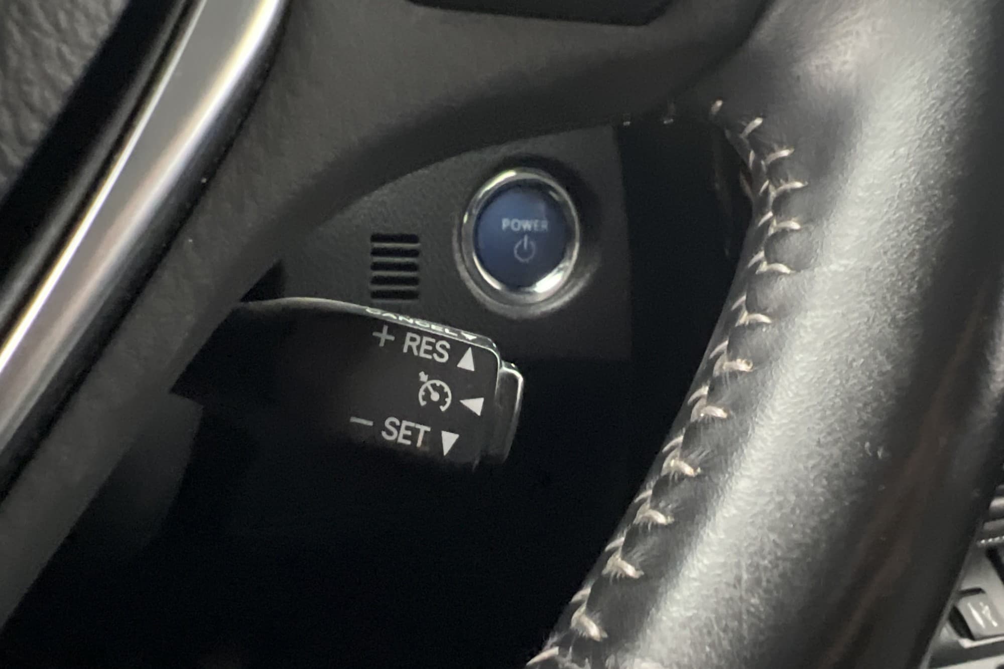 Toyota Auris Touring Sports Hybrid 136hk Intense Edt Kamera