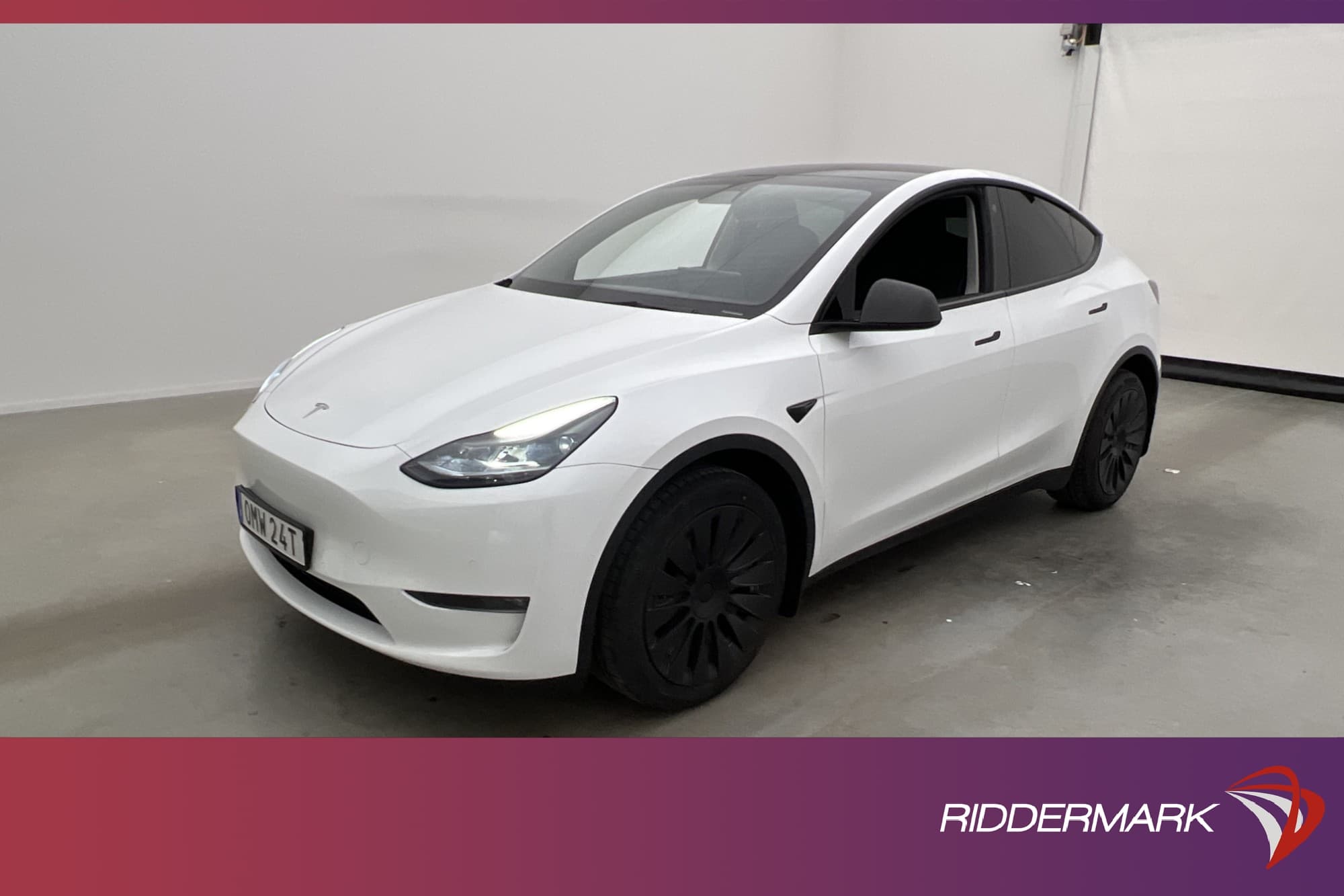 348900 Model Y Long Range AWD Autopilot Dragkrok Svensksåld