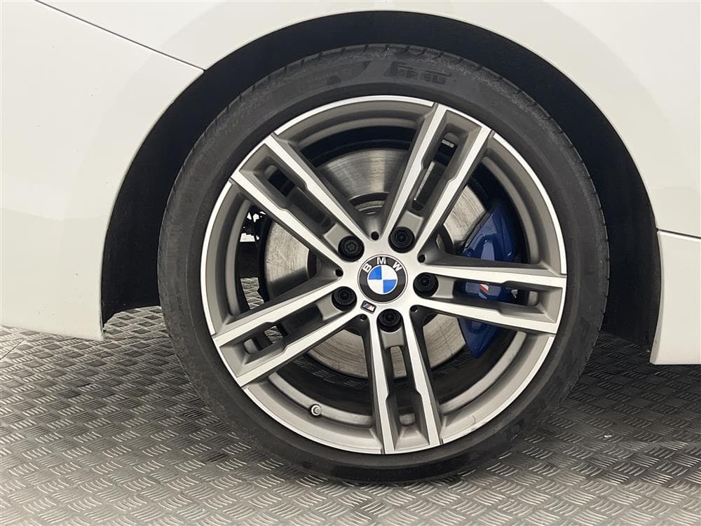 BMW M240 i xDrive Coupé LCI 340hk H/K Skinn Navi