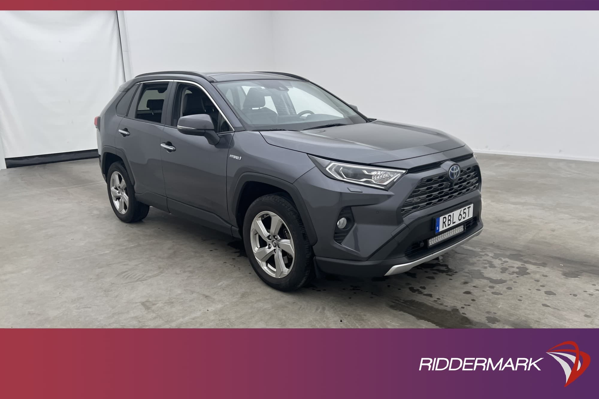 Toyota RAV4 Hybrid AWD 222hk