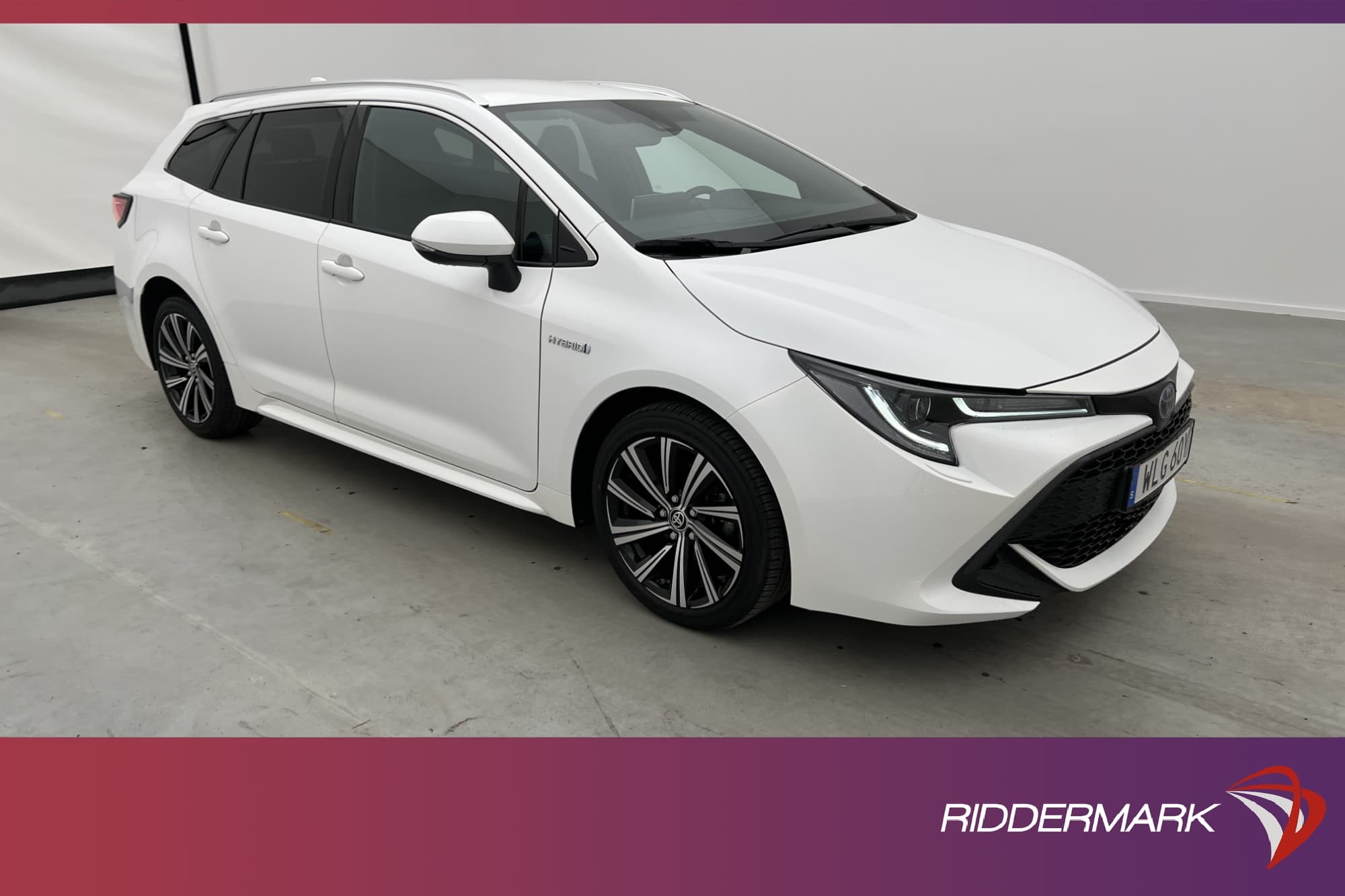 Toyota Corolla Touring Hybrid 122hk
