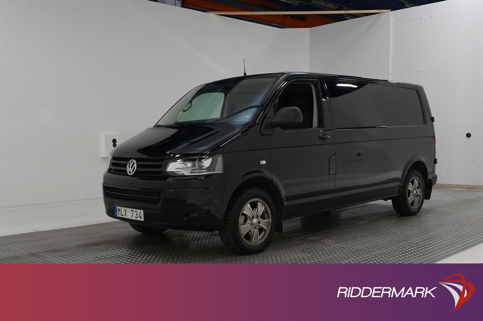 Volkswagen Transporter Kombi 2.0TDI Automat Värmare Moms