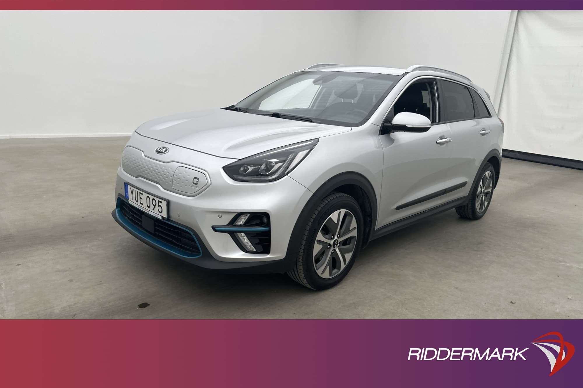 Kia e-Niro 64 kWh 204hk Advance Plus Kamera CarPlay Skinn