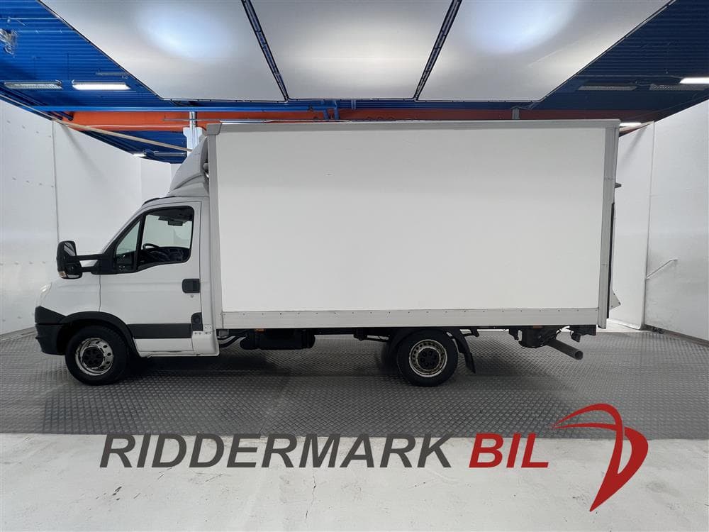 Iveco Daily 35 2.3 HPT 146hk Kylbil Volymskåp Moms