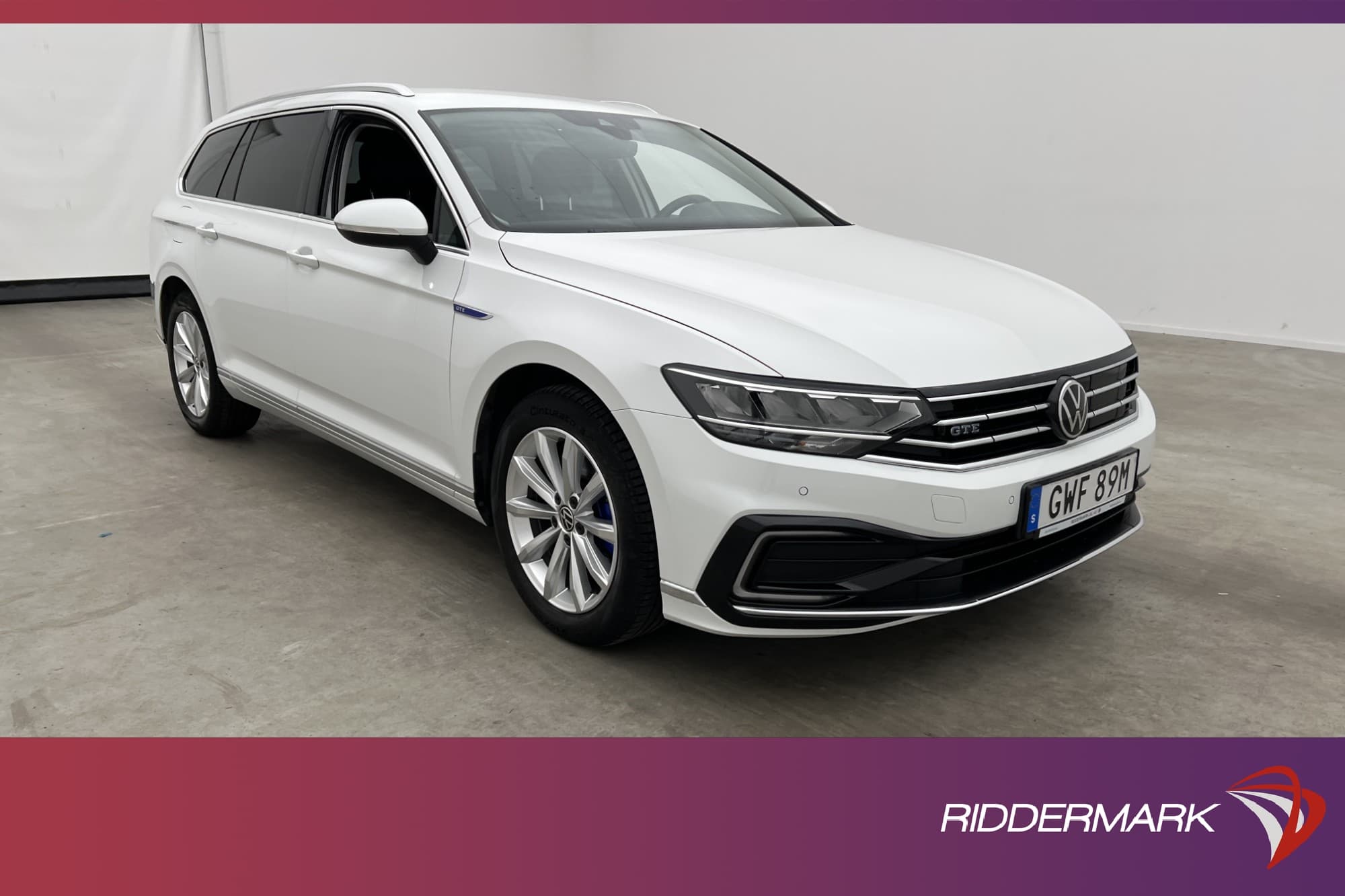Volkswagen Passat GTE 218hk