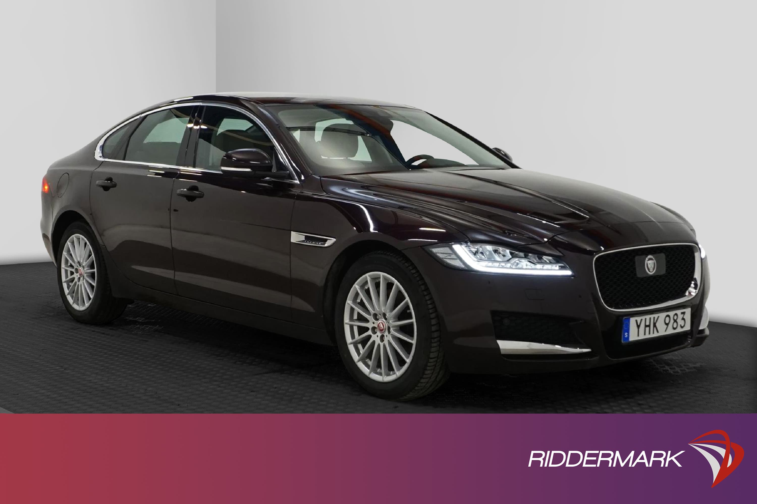 Jaguar XF 20d AWD 180hk