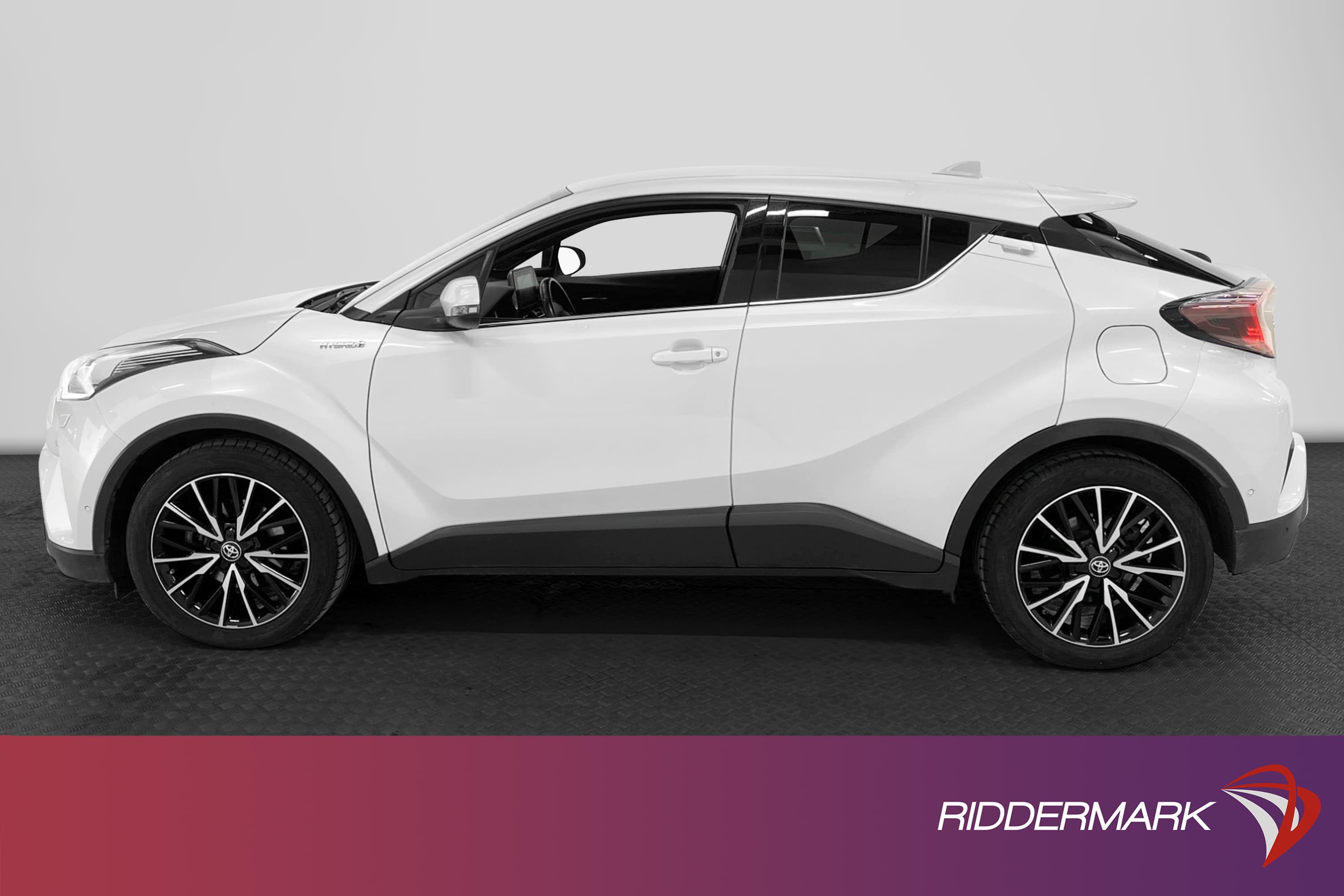Toyota  C-HR Hybrid CVT 122hk