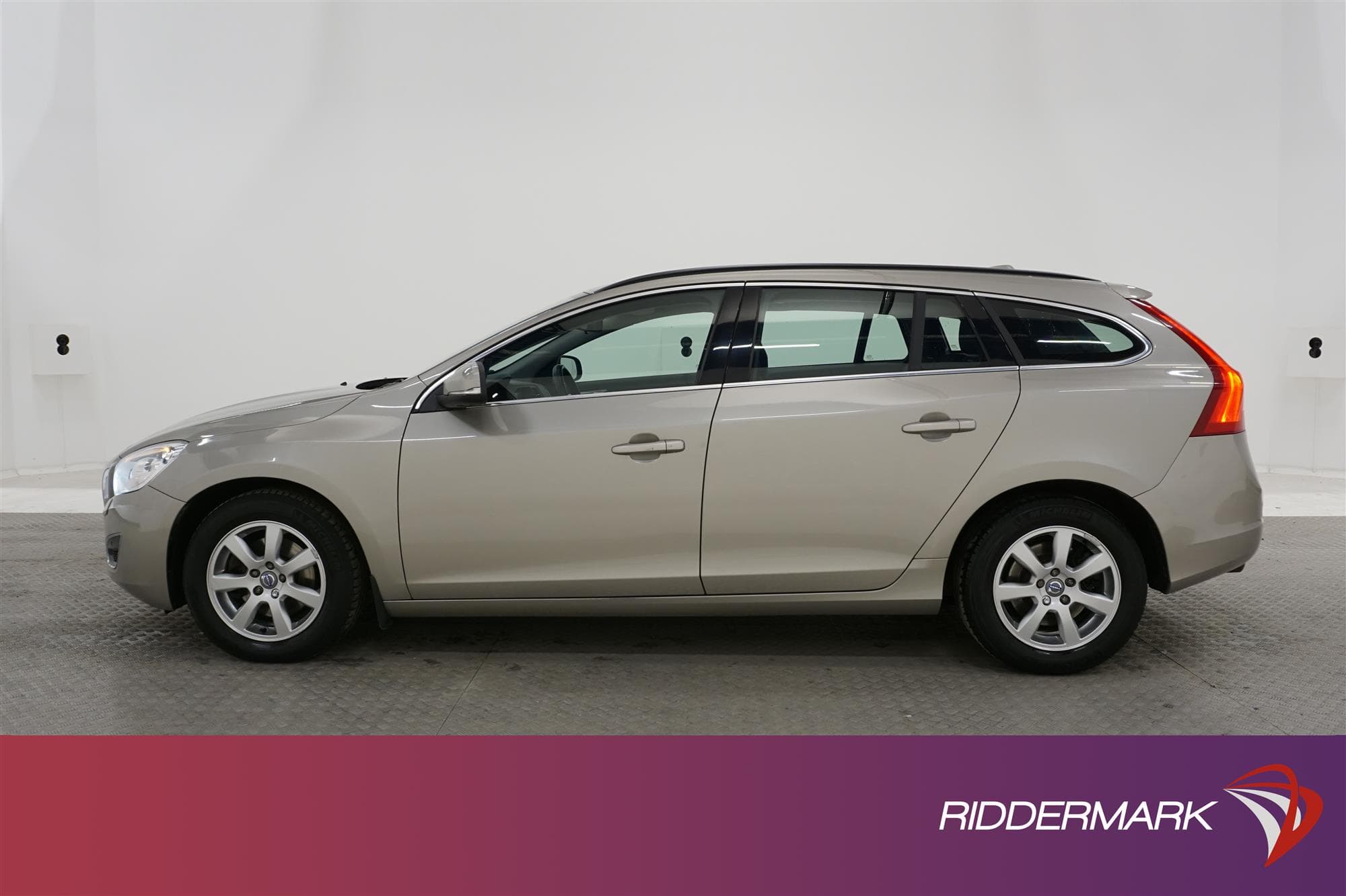 Volvo V60 T3 150hk
