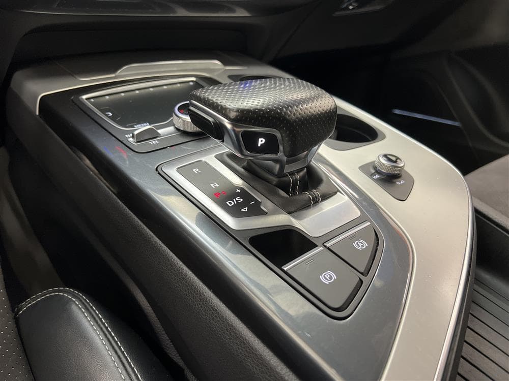 Audi Q7 3.0 TDI 272hk quattro S-Line Cockpit 7-sits GPS BOSEinteriör