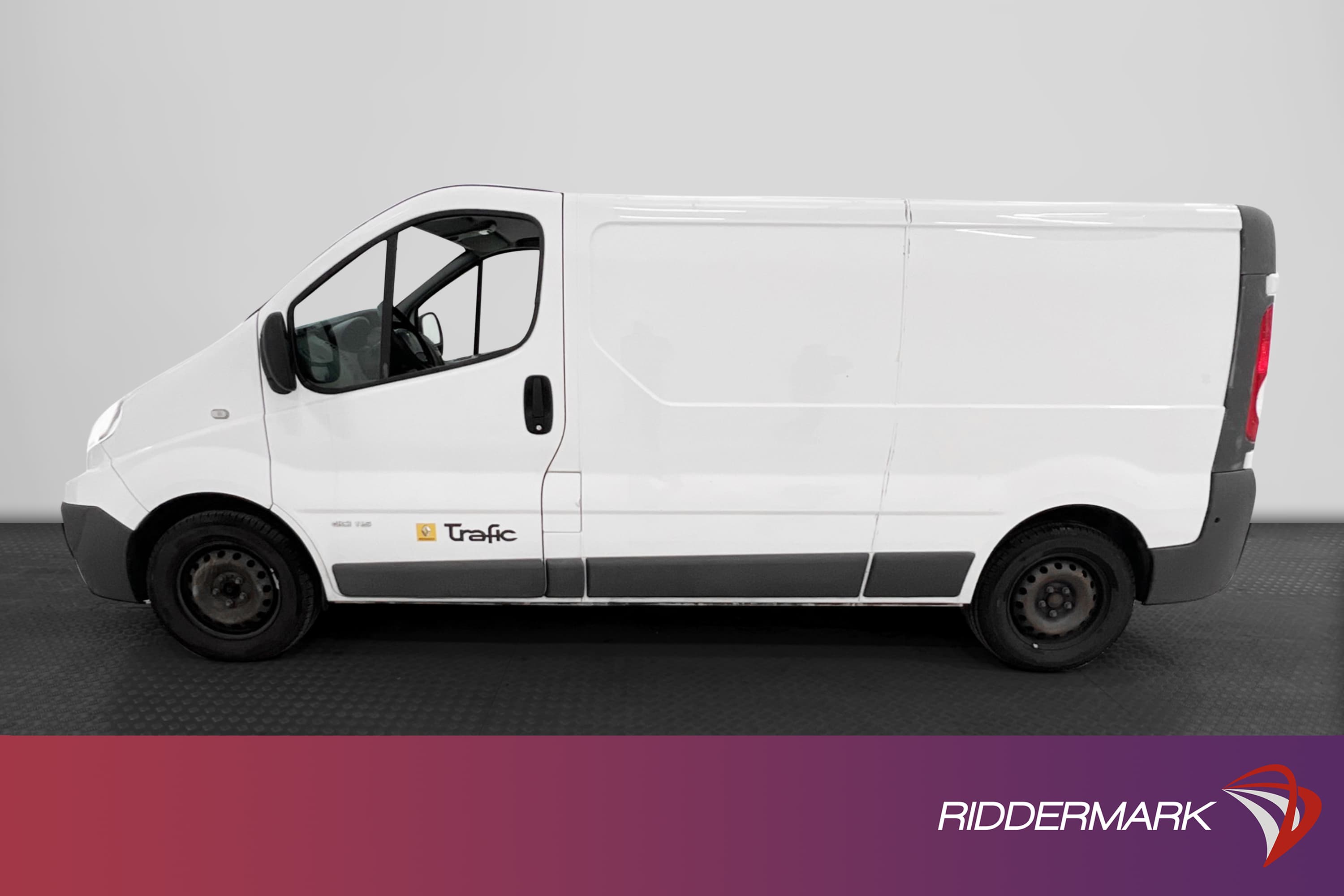 Renault Trafic 2.0dCi 3-sits  Lång Dragkrok