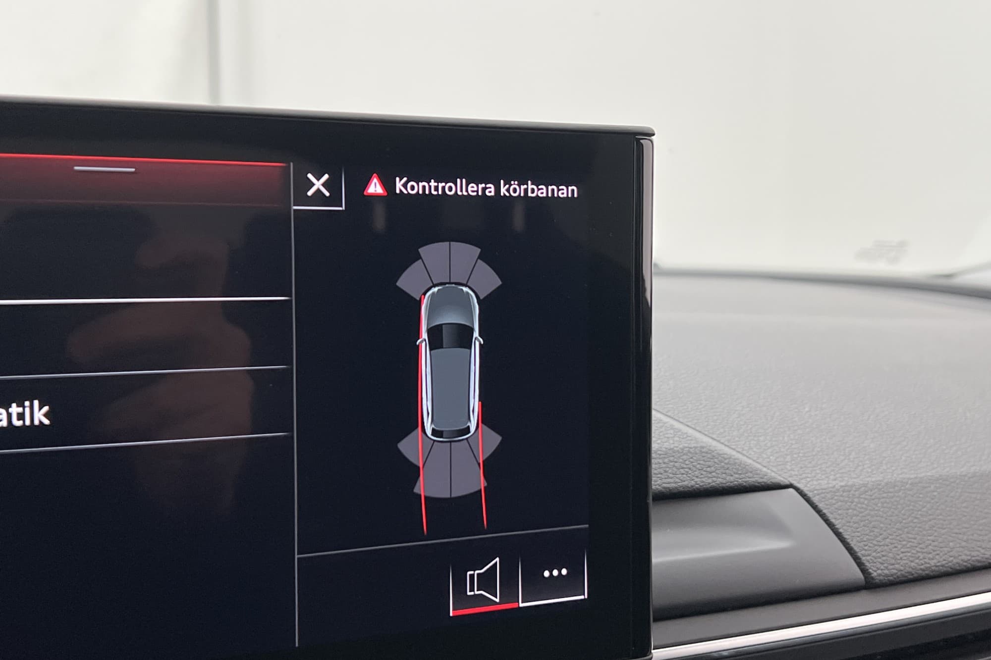 Audi A4 40 TFSI Q Proline P-Värmare Ambient Dragkrok MOMS