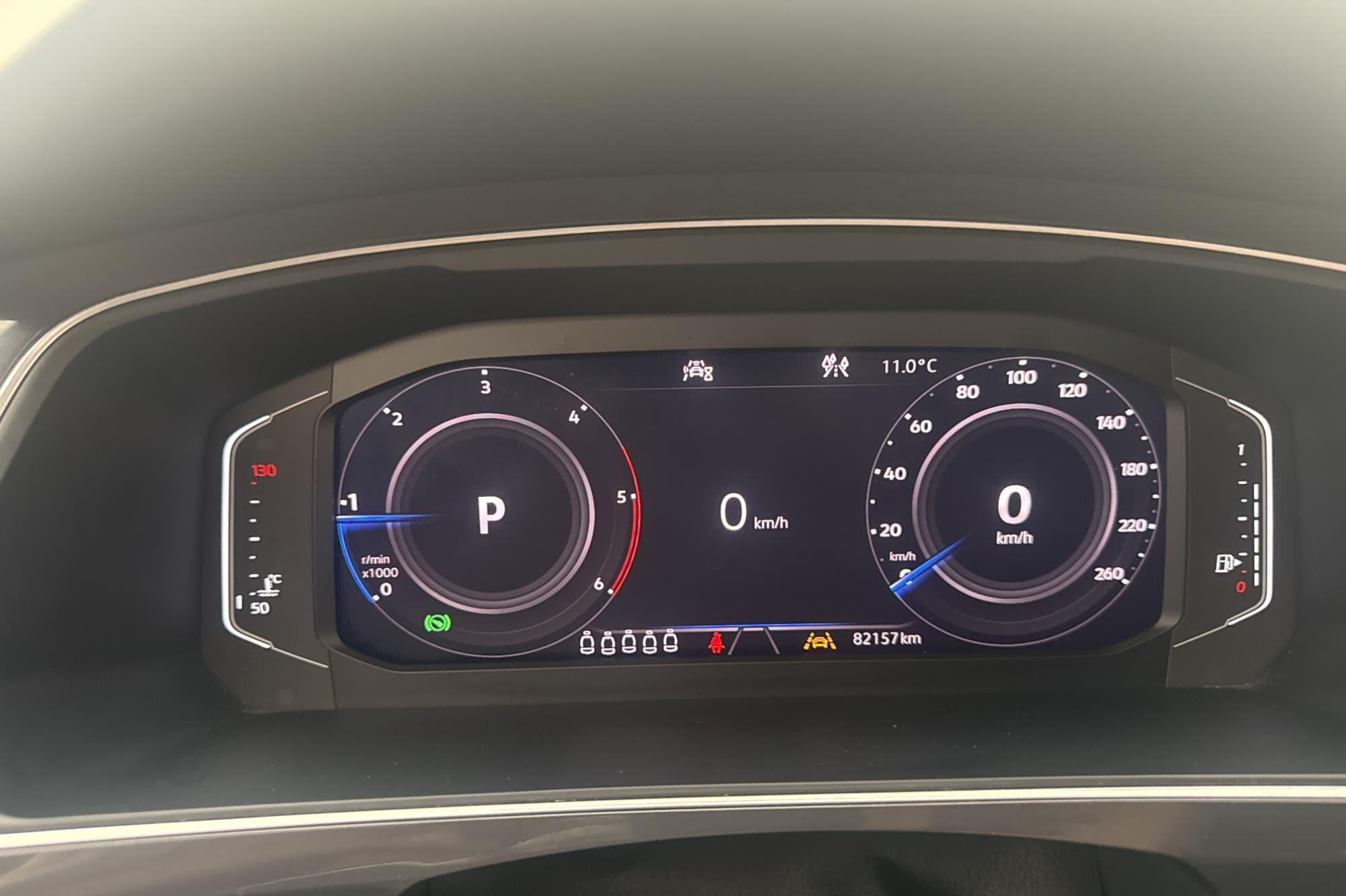 Volkswagen Tiguan Allspace 4M R-Line 7-Sit Cockpit Värm Drag