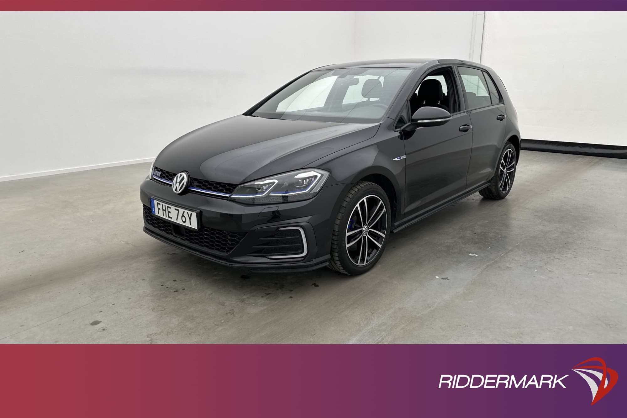 Volkswagen Golf GTE 204hk Active info Display CarPlay