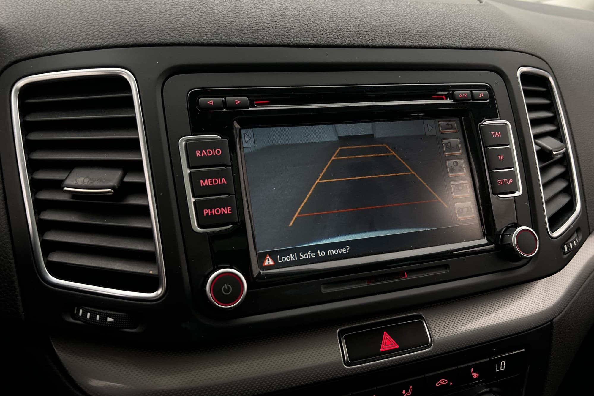 Volkswagen Sharan TDI 140hk 7-Sits Pano Drag Kamera D-Värme