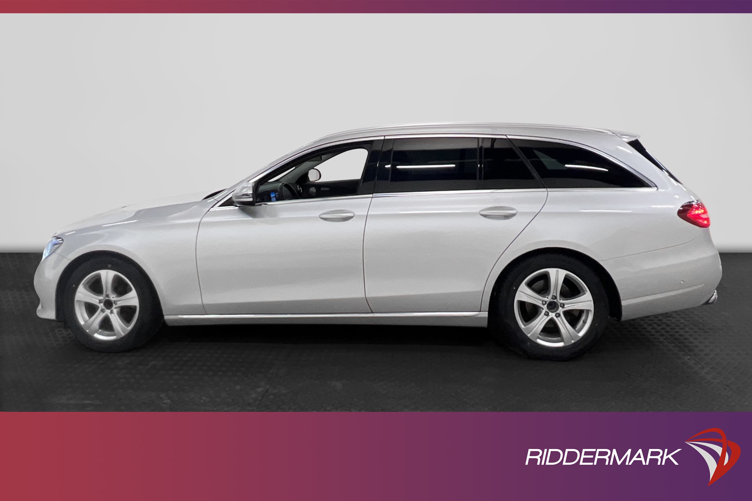 Mercedes-Benz E 220 T d 194hk