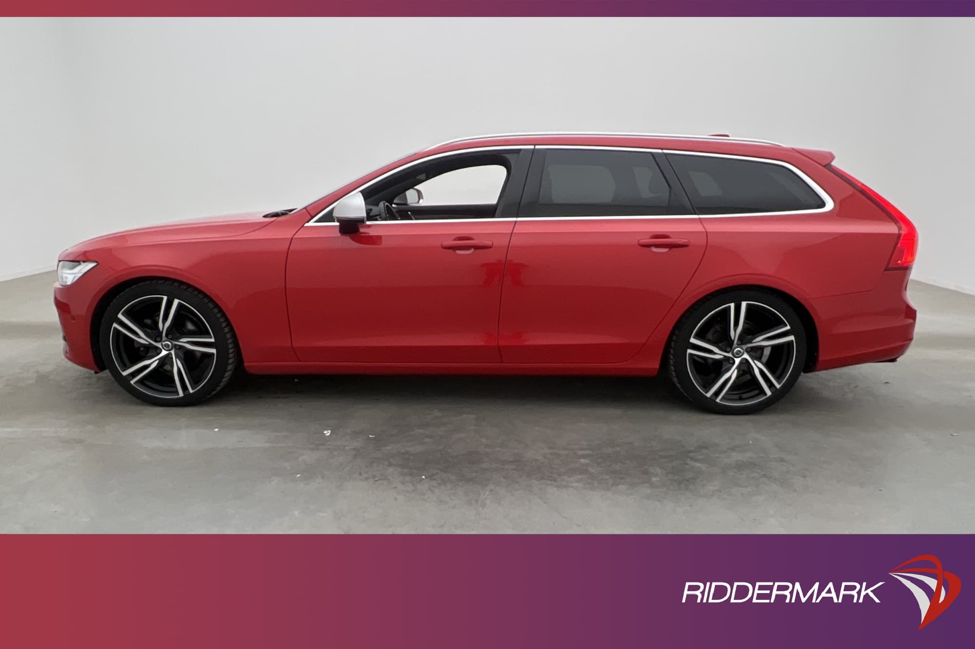 Volvo V90 D4 AWD R-Design D-Värmare VOC HUD B-Kamera Navi