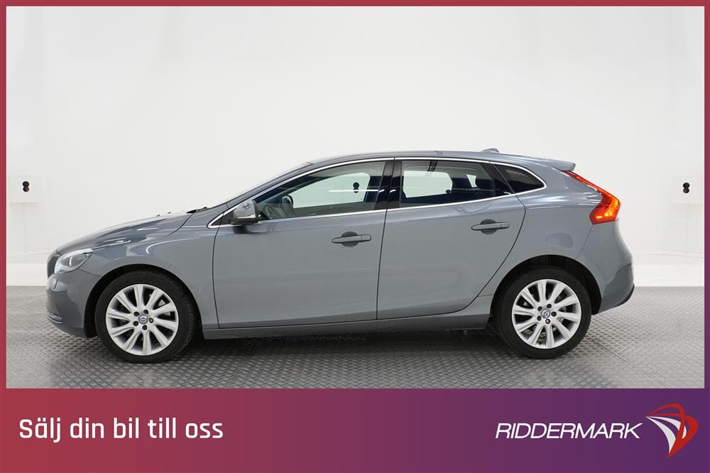 Volvo V40 D2