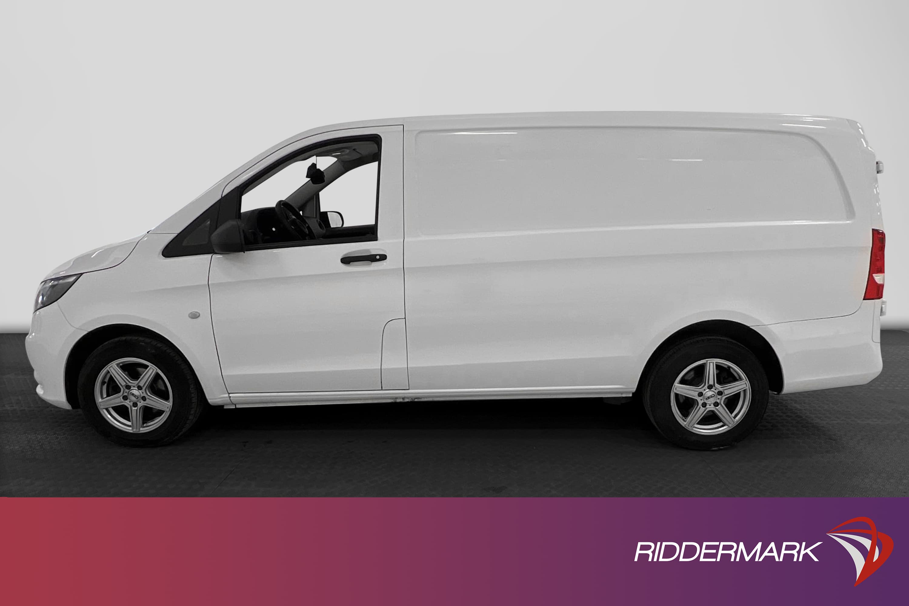 Mercedes-Benz Vito 111CDI Eu6 L2 V-inredn Drag Värmare Moms