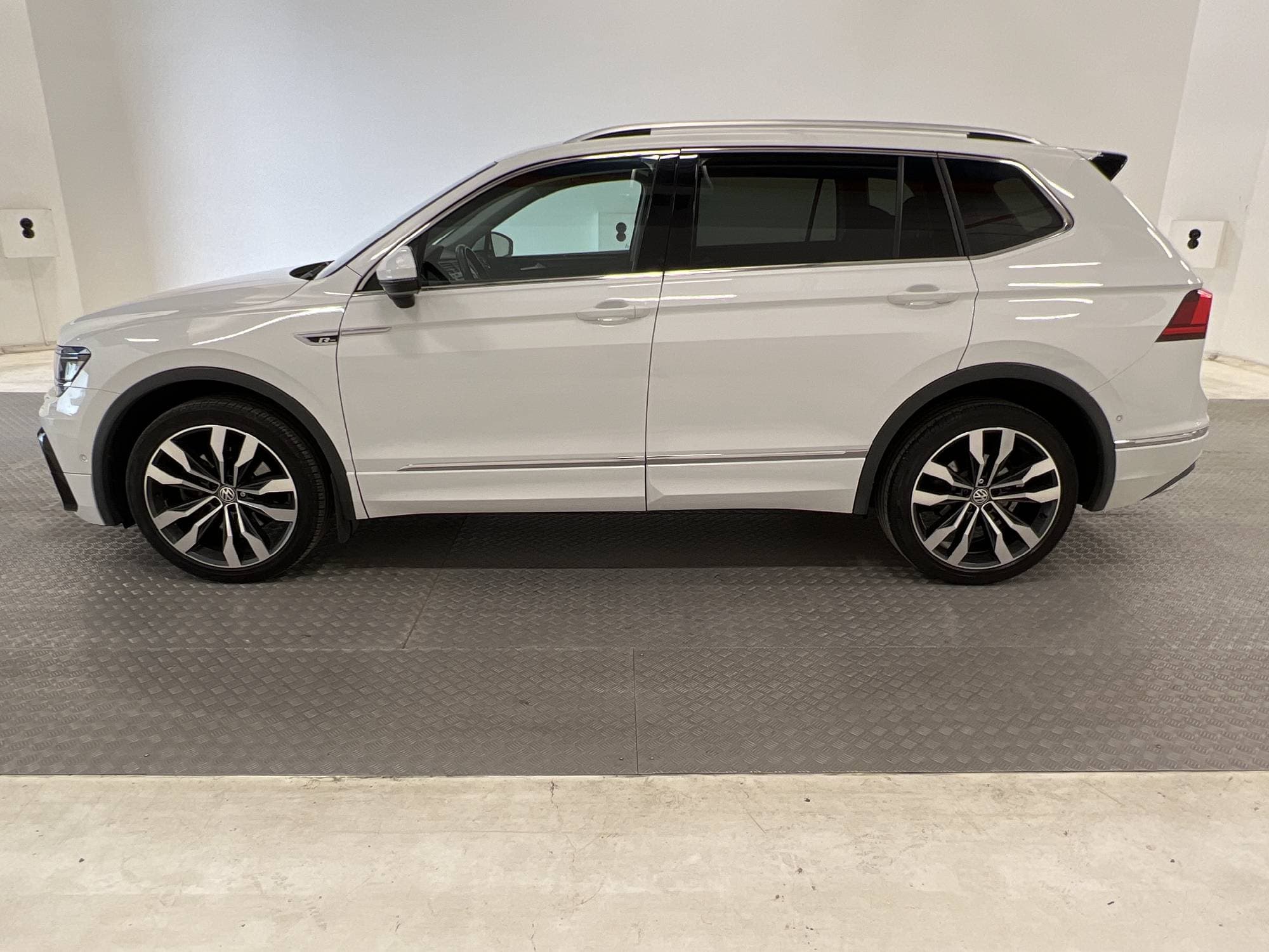 Volkswagen Tiguan Allspace 4M R-Line Cockpit Värmare 1-Ägare
