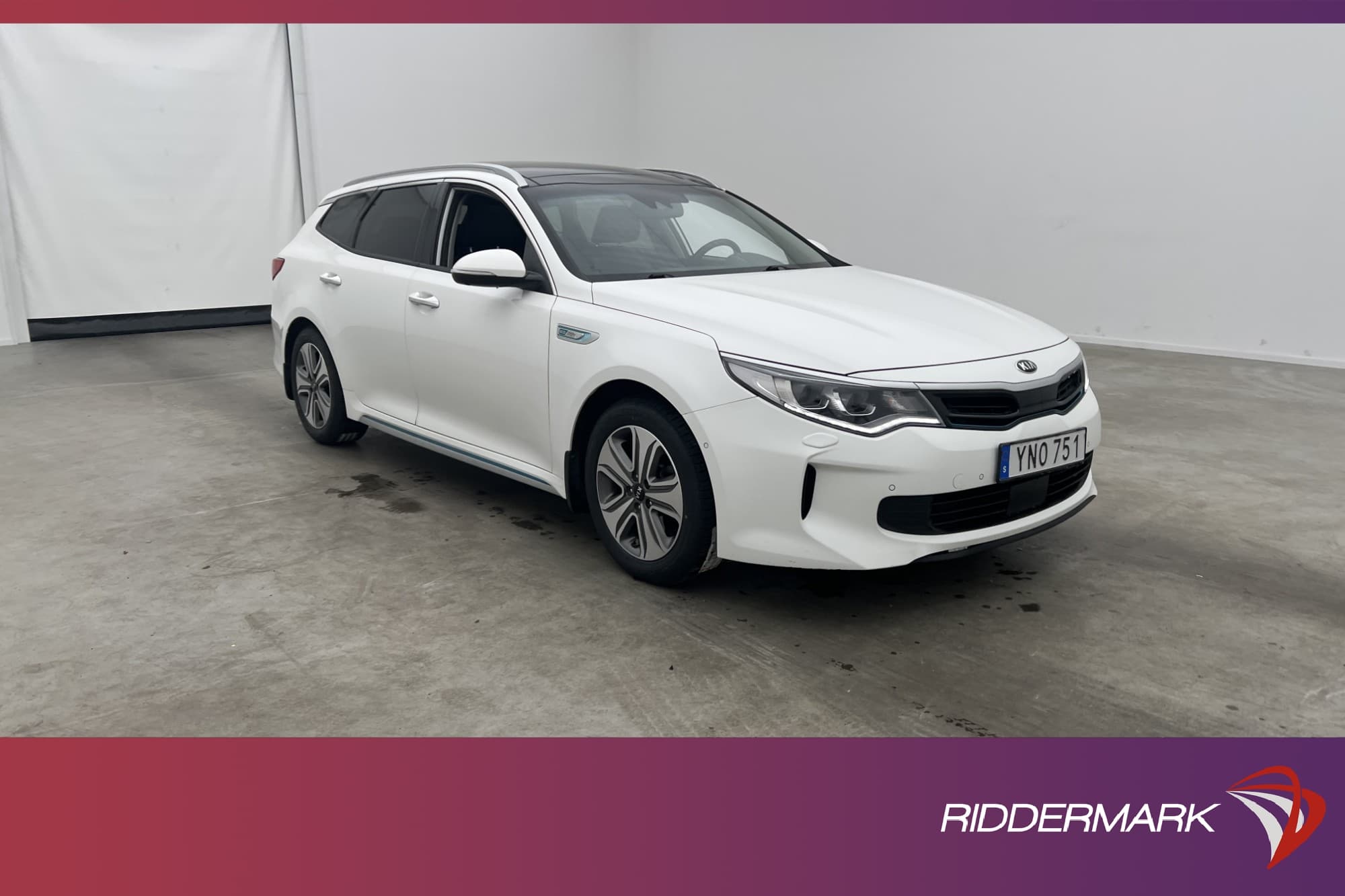 Kia Optima Sport Wagon Plug-in 205hk